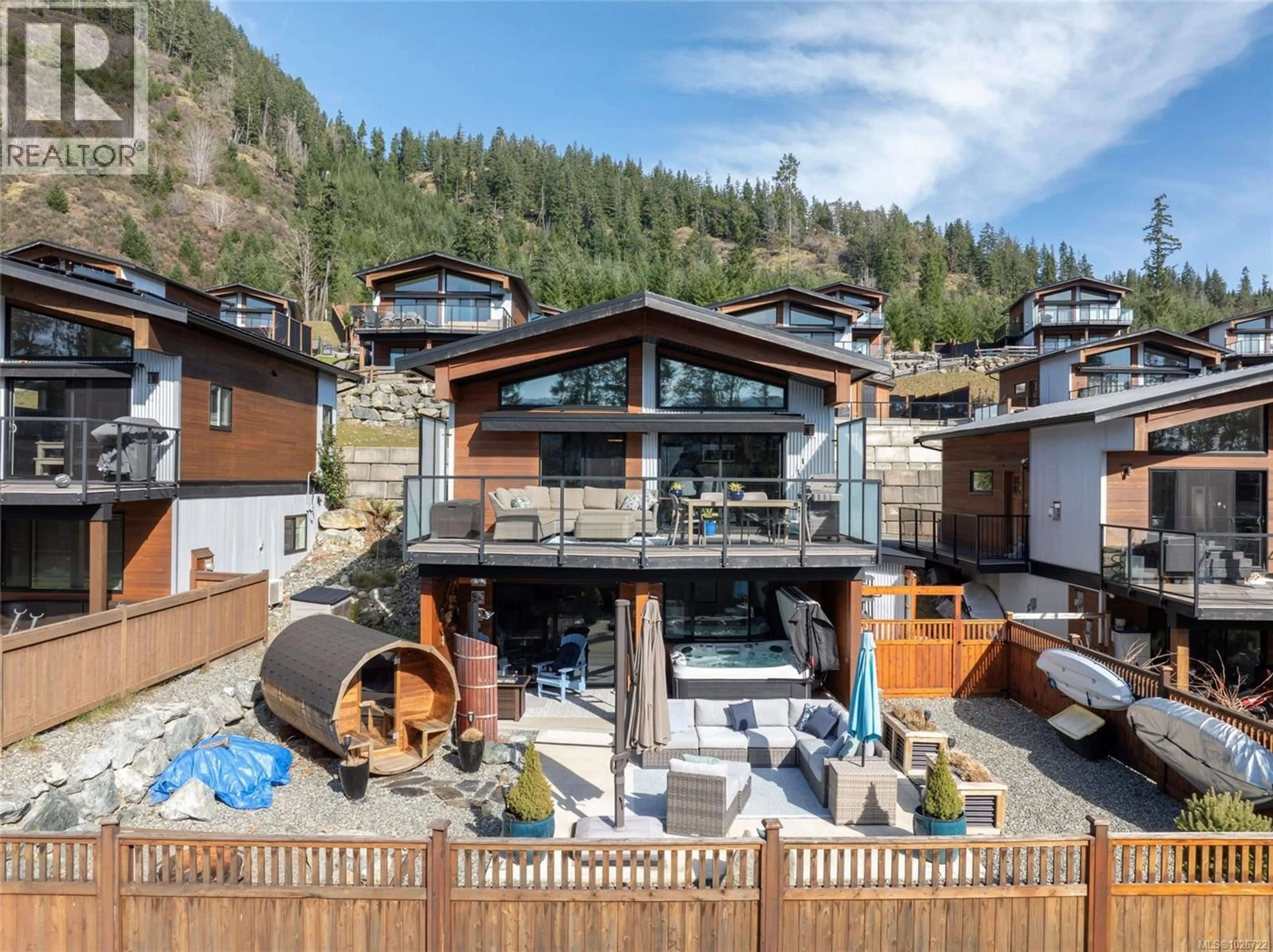 Unknown for 7429 COTTAGE WAY, Lake Cowichan British Columbia V0R2G1