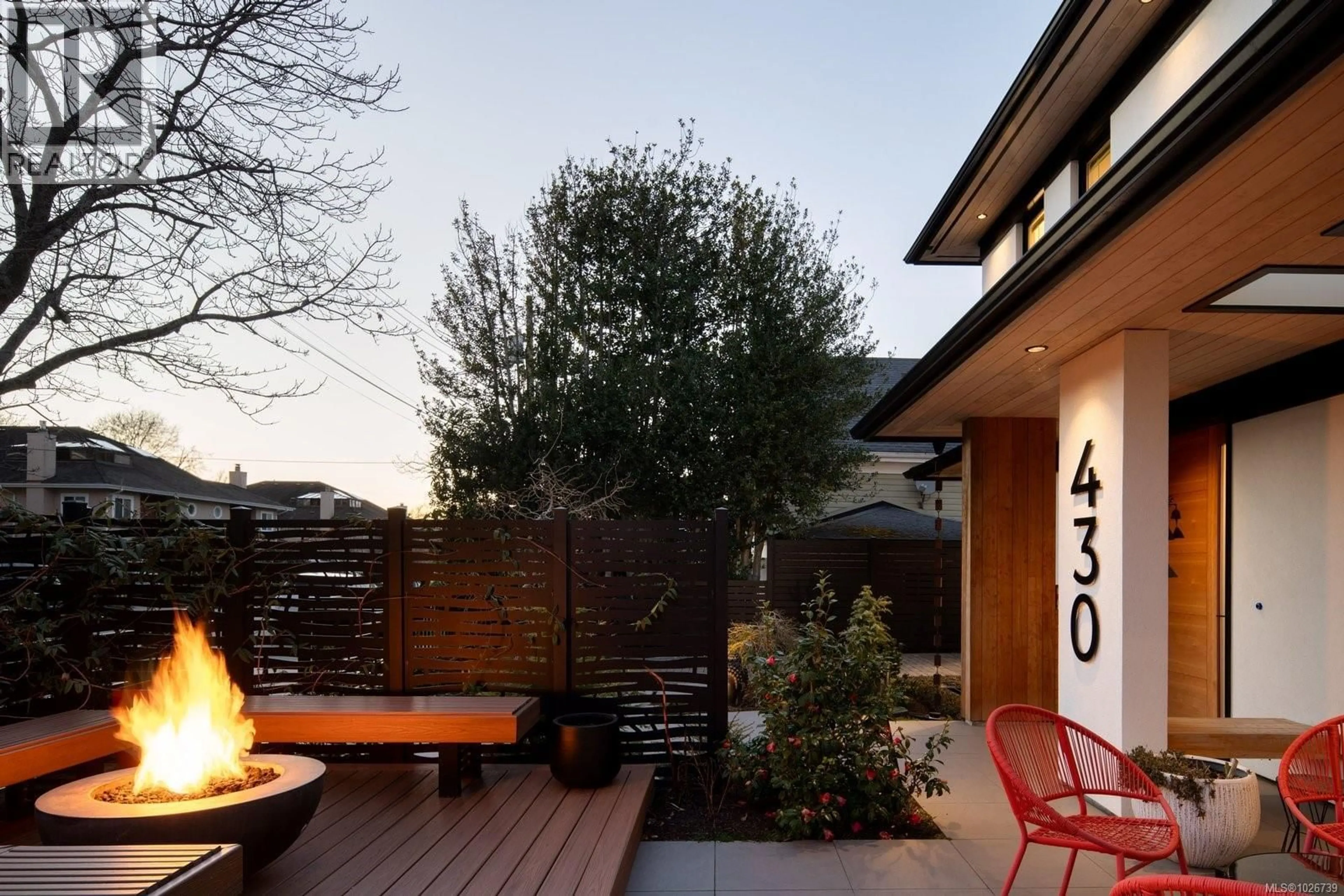 Patio, street for 430 LUXTON AVENUE, Victoria British Columbia V8V1C9