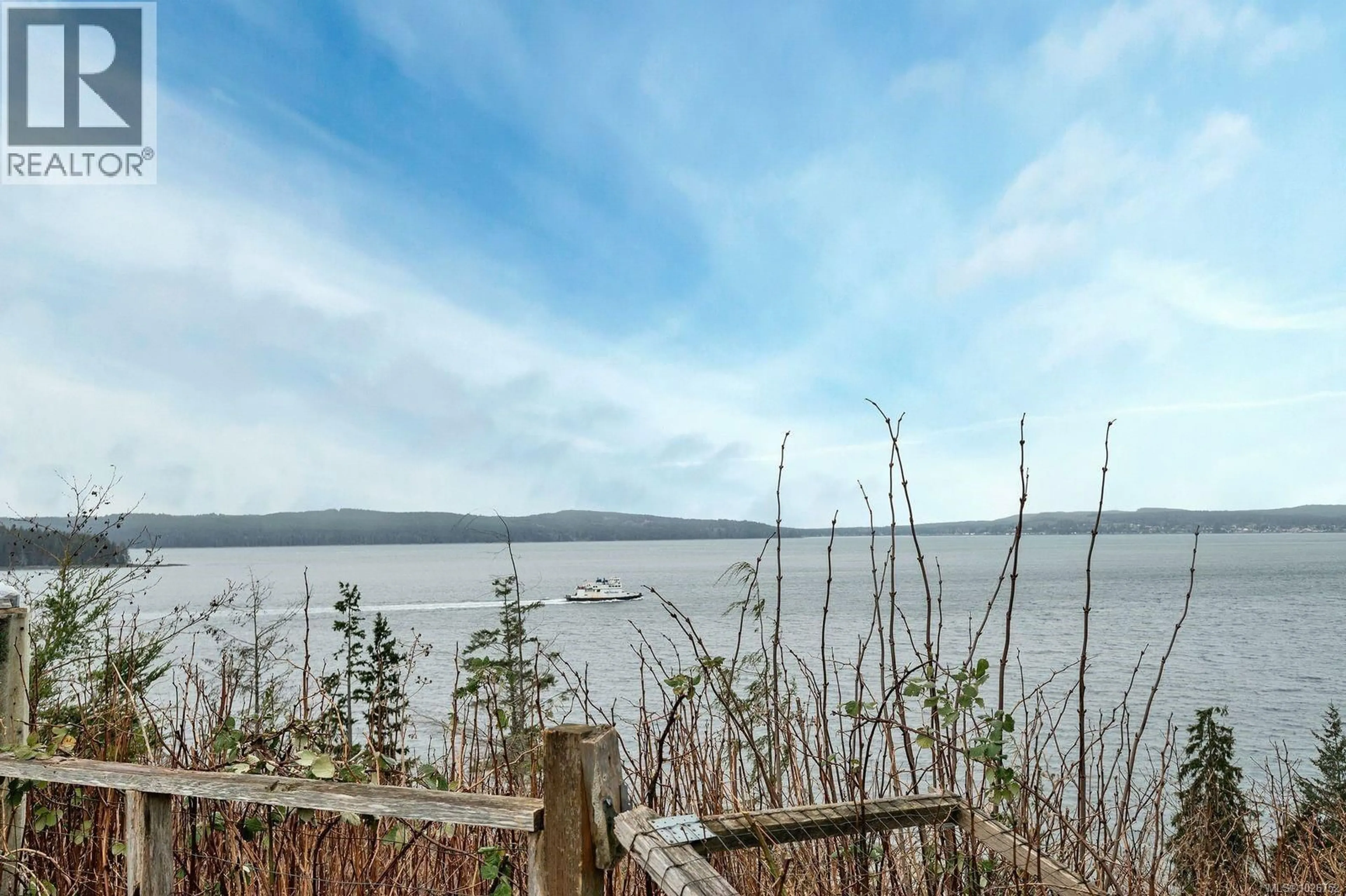 Patio, water/lake/river/ocean view for 2264 HADDINGTON CRESCENT, Port McNeill British Columbia V0N2R0
