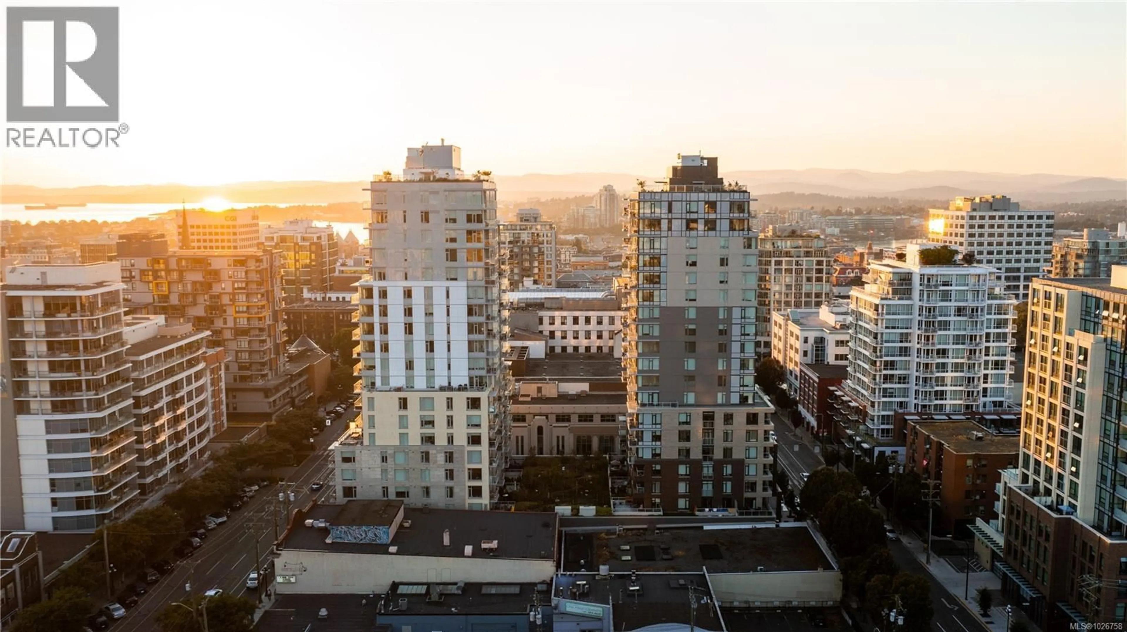 A pic from outside/outdoor area/front of a property/back of a property/a pic from drone, city buildings view from balcony for 1602 - 845 JOHNSON STREET, Victoria British Columbia V8W0G3