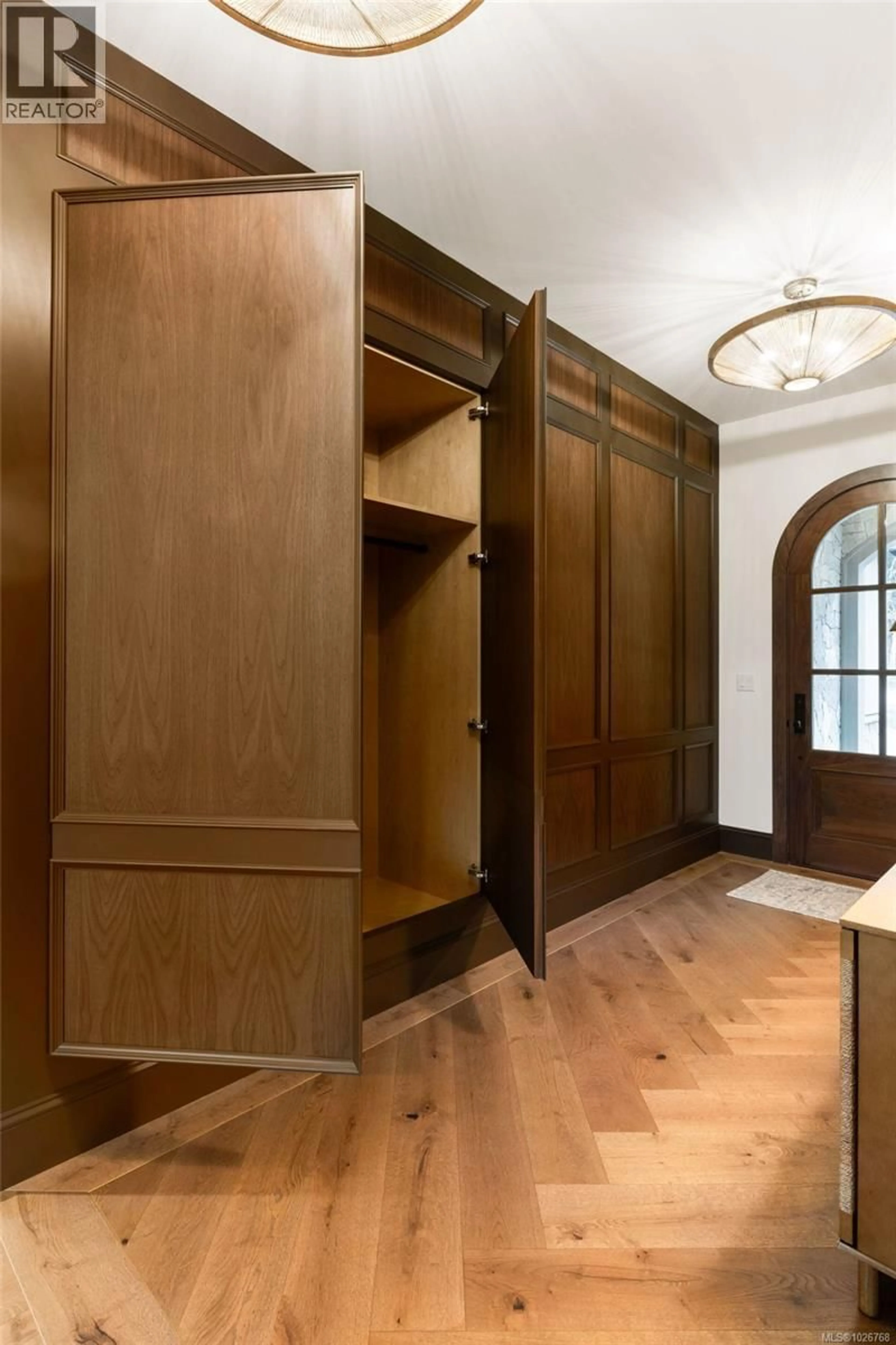 Unknown for 10600 DERRICK ROAD, North Saanich British Columbia V8L5M8