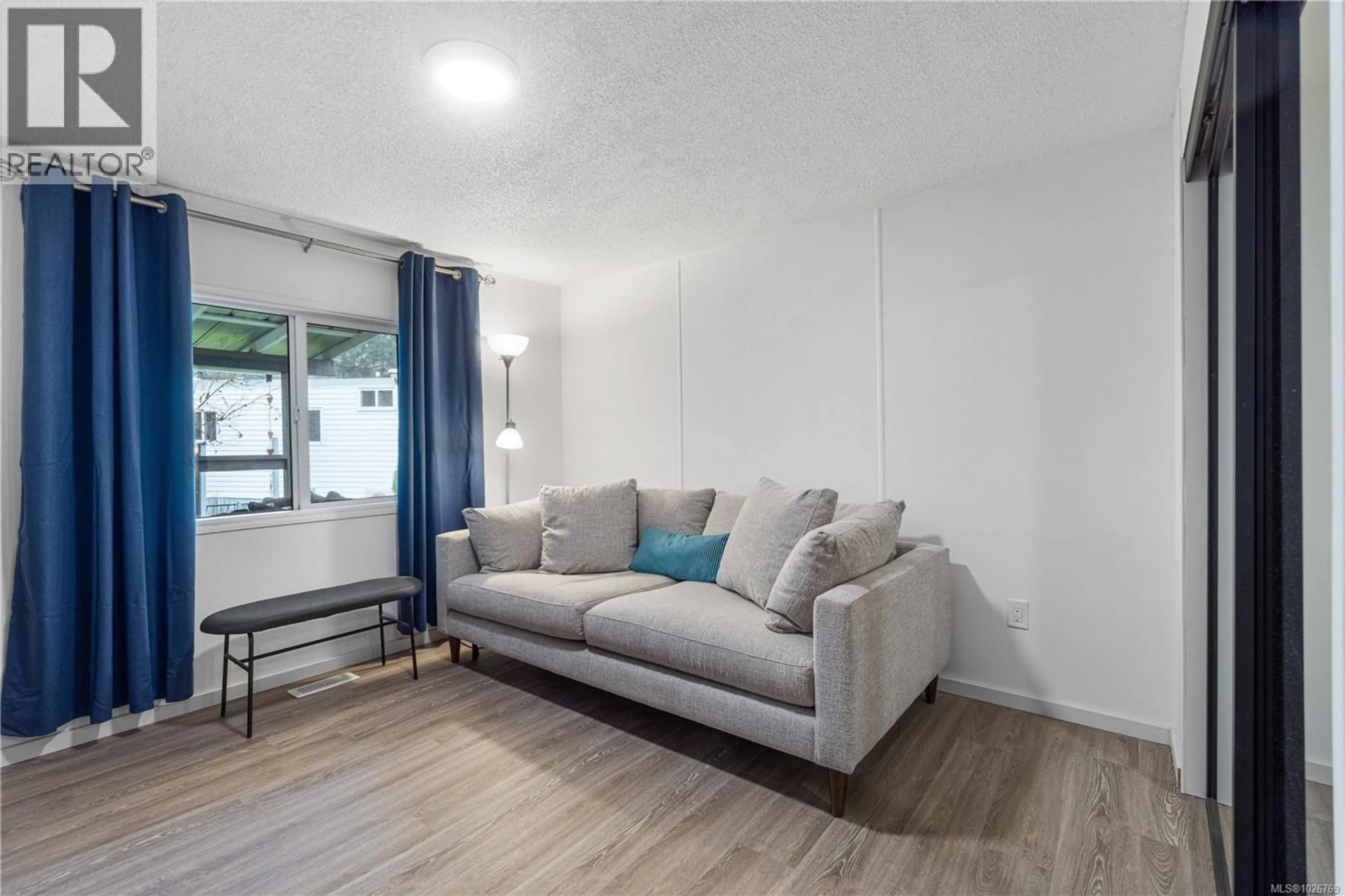 Living room with furniture, unknown for 26 - 3449 HALLBERG ROAD, Nanaimo British Columbia V9G1L2