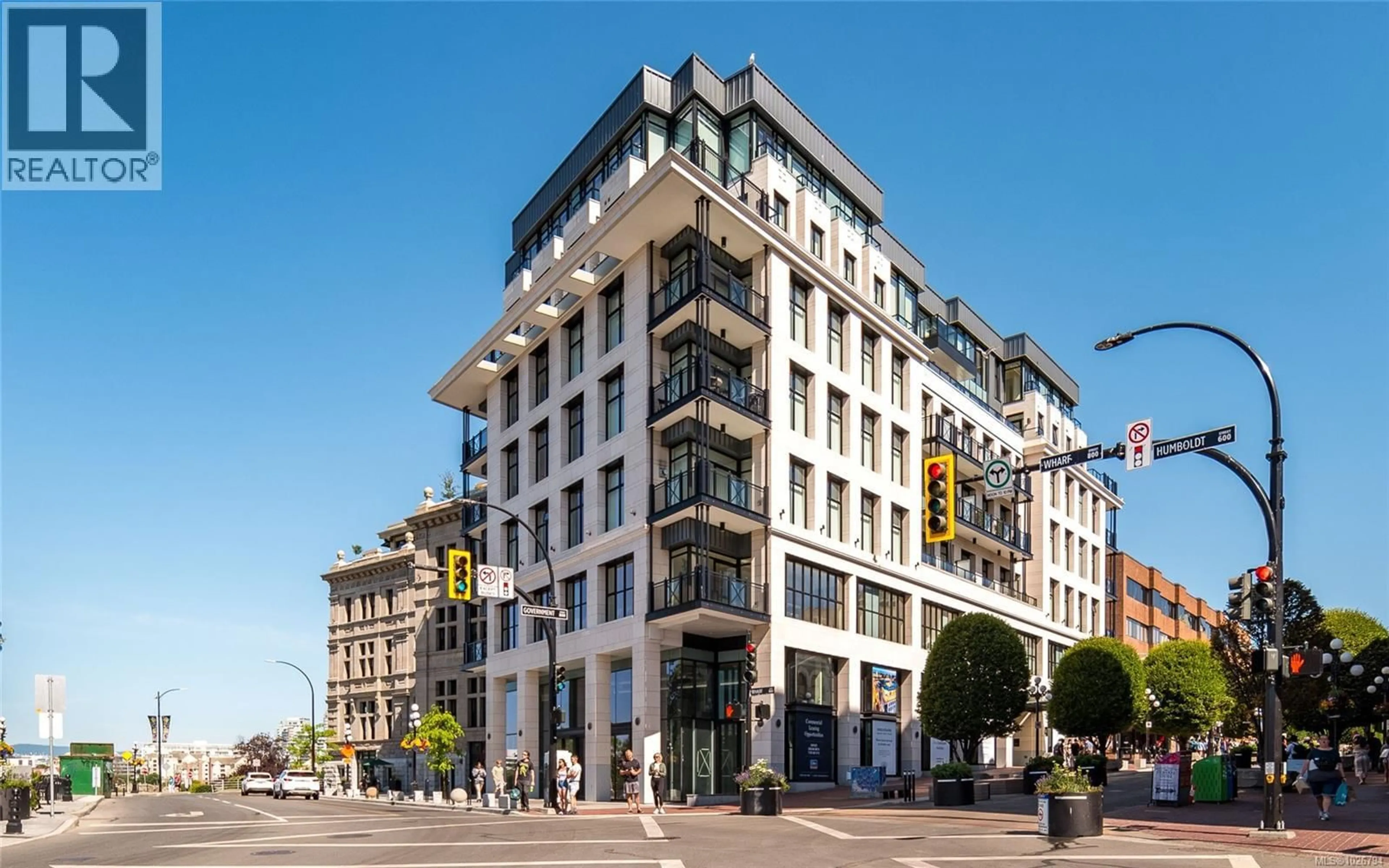 Unknown for 203 - 888 GOVERNMENT STREET, Victoria British Columbia V8W0G5