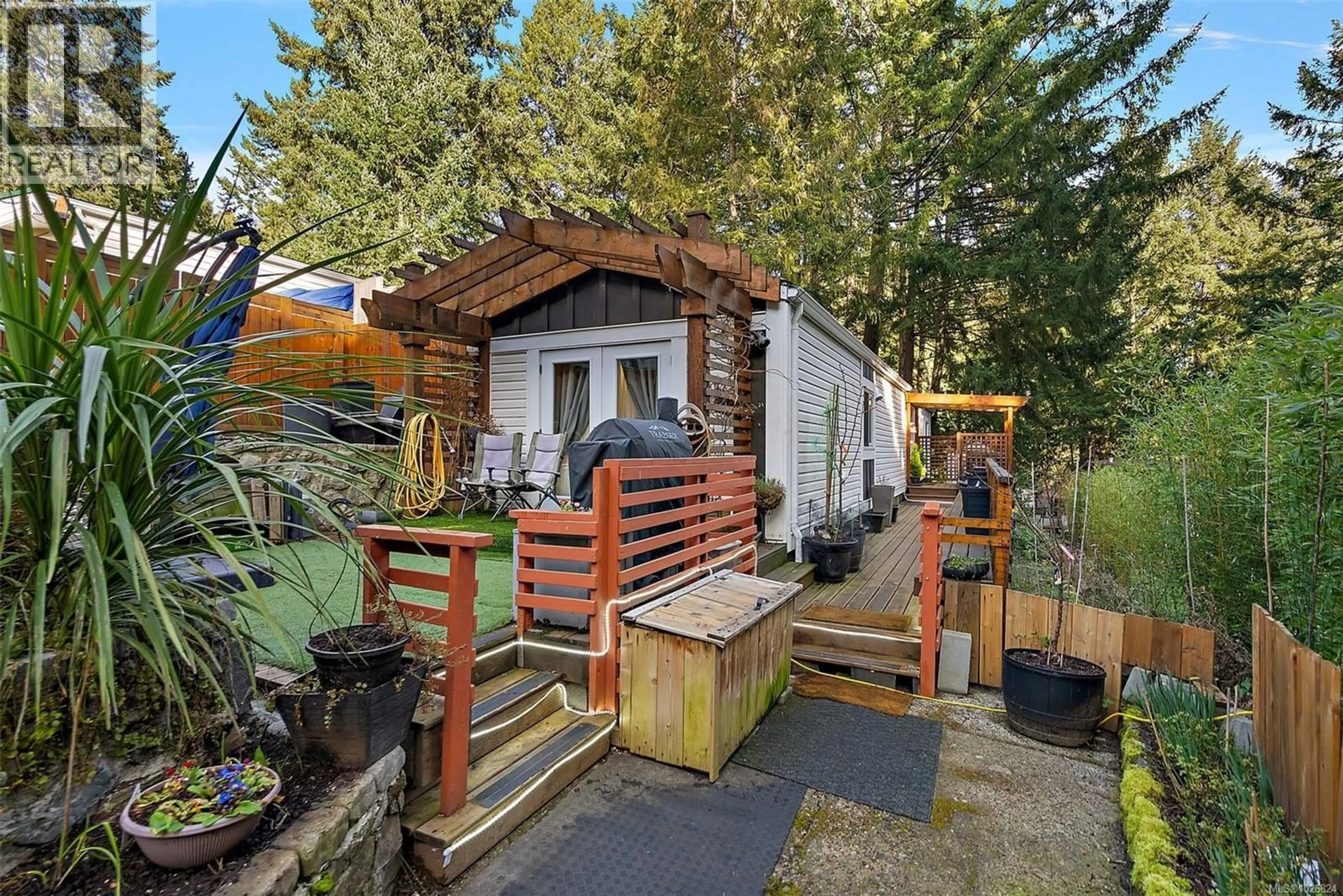 Patio, street for 131 - 2500 FLORENCE LAKE ROAD, Langford British Columbia V9B4H2