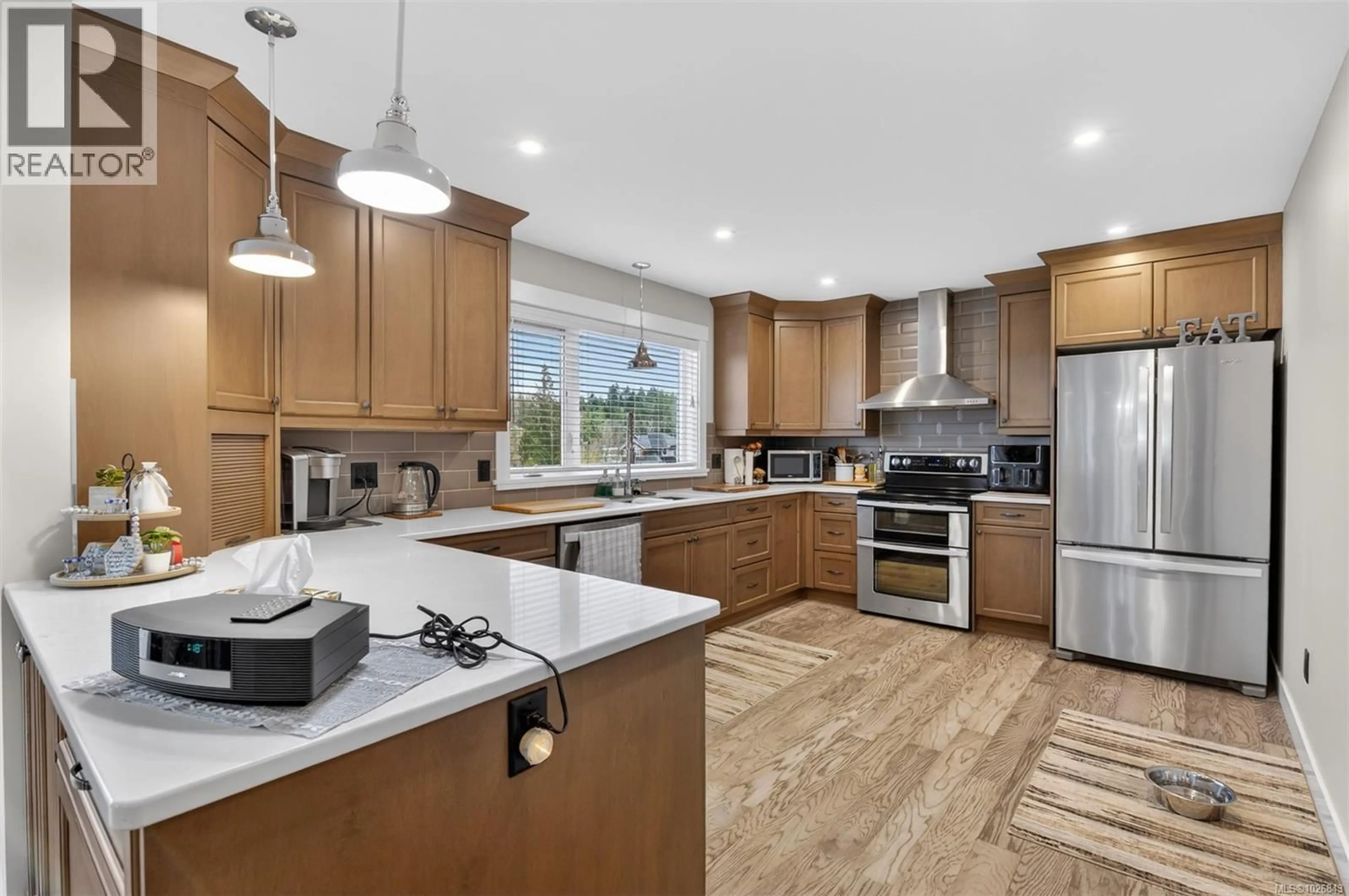 Open concept kitchen, unknown for 1320 FIELDING ROAD, Nanaimo British Columbia V9X1K8