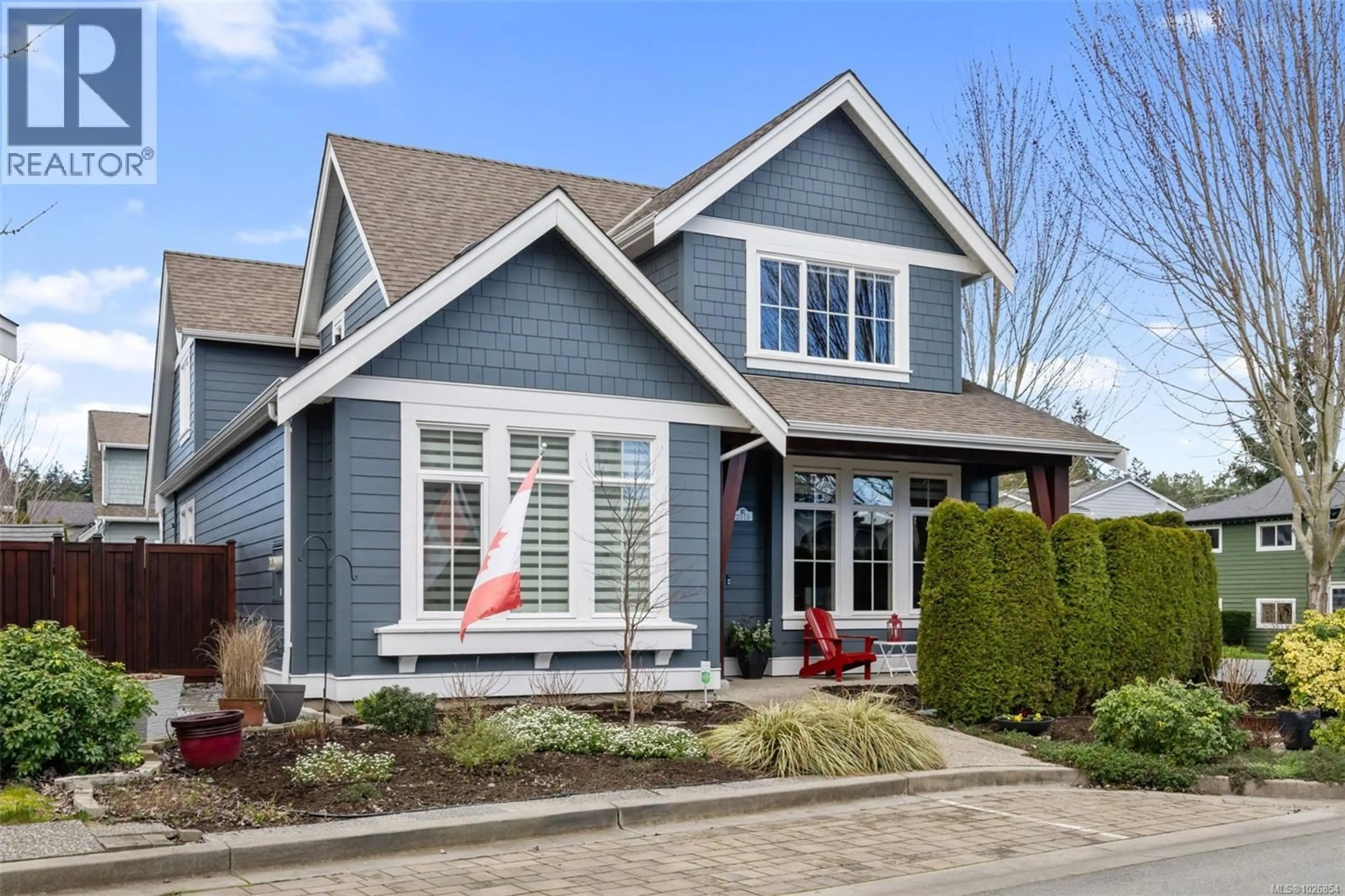 Home with vinyl exterior material, street for 2015 SEAWIND WAY, Sidney British Columbia V8L0C4