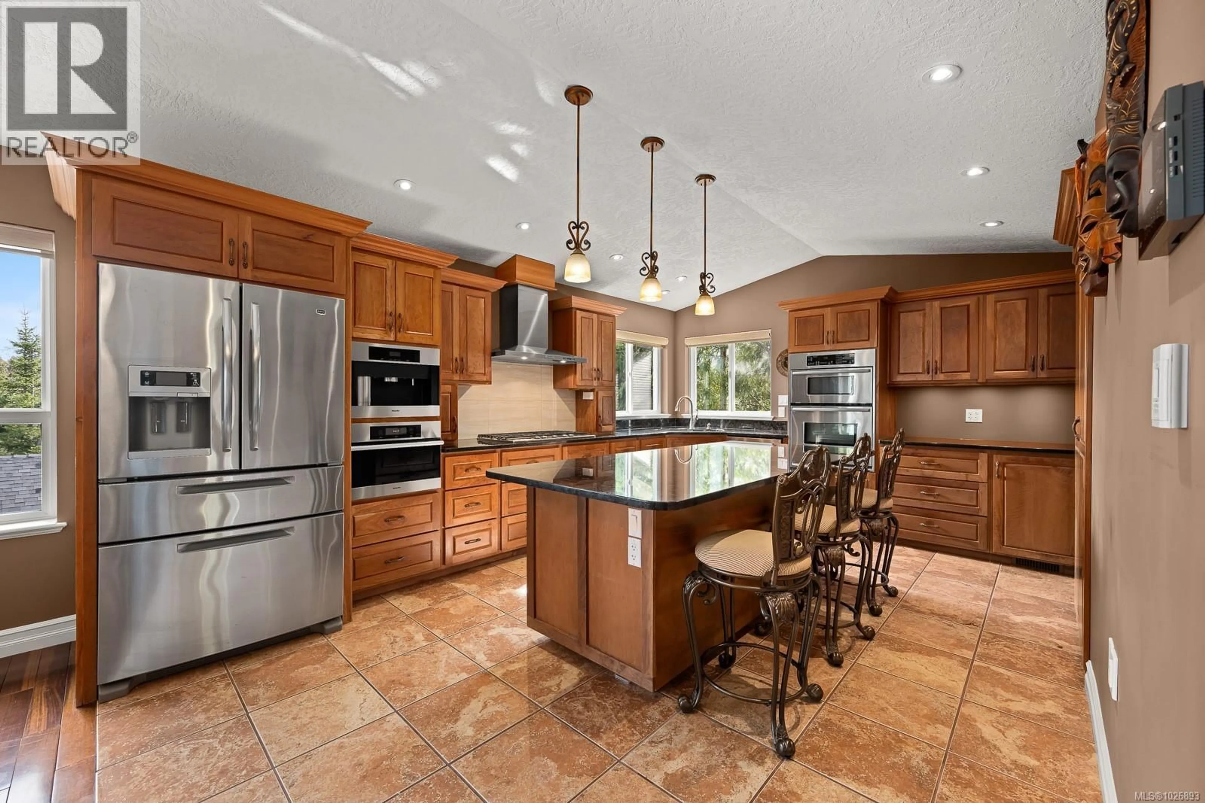 Open concept kitchen, ceramic/tile floor for 1780 JAY BELL TRAIL, Qualicum Beach British Columbia V9K2S3