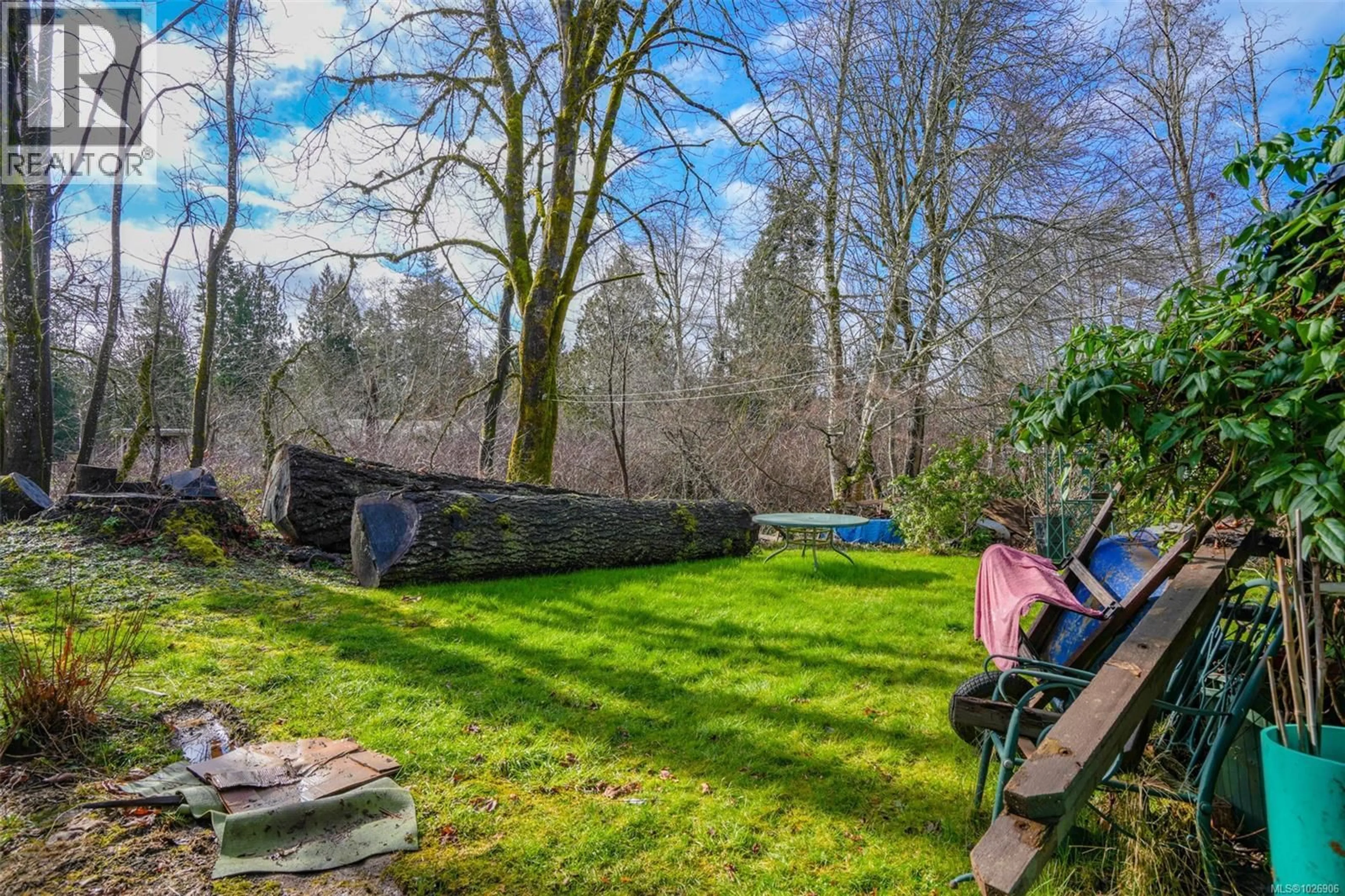 Patio, forest/trees view for 5150 COMPTON ROAD, Port Alberni British Columbia V9Y7B6