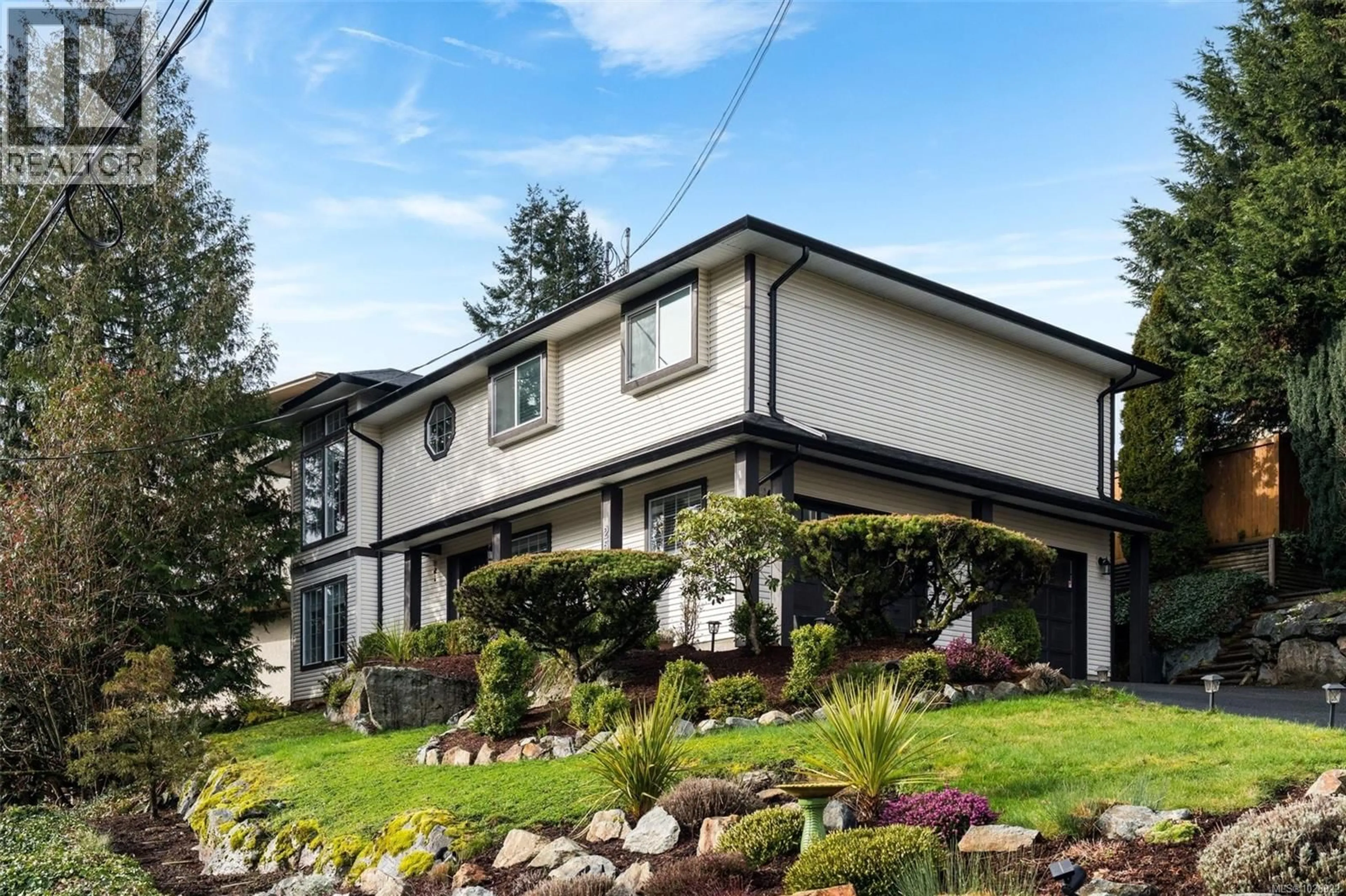 Home with vinyl exterior material, unknown for 2570 BUCKLER AVENUE, Langford British Columbia V9B5V3