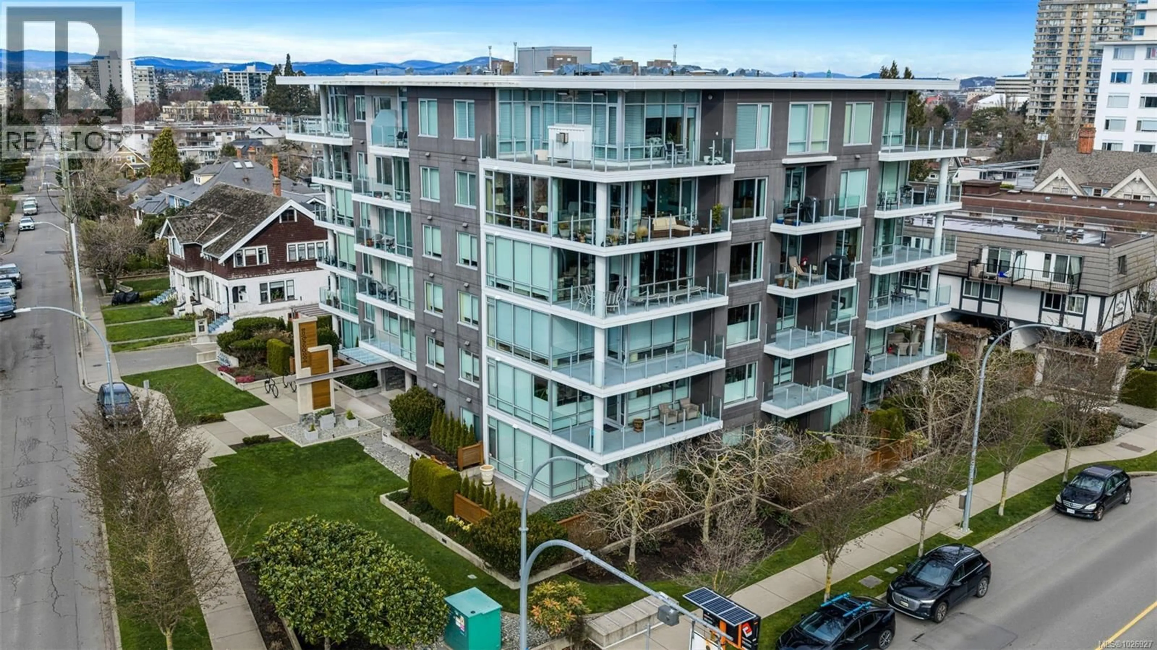 A pic from outside/outdoor area/front of a property/back of a property/a pic from drone, city buildings view from balcony for 402 - 200 DOUGLAS STREET, Victoria British Columbia V8V2P2