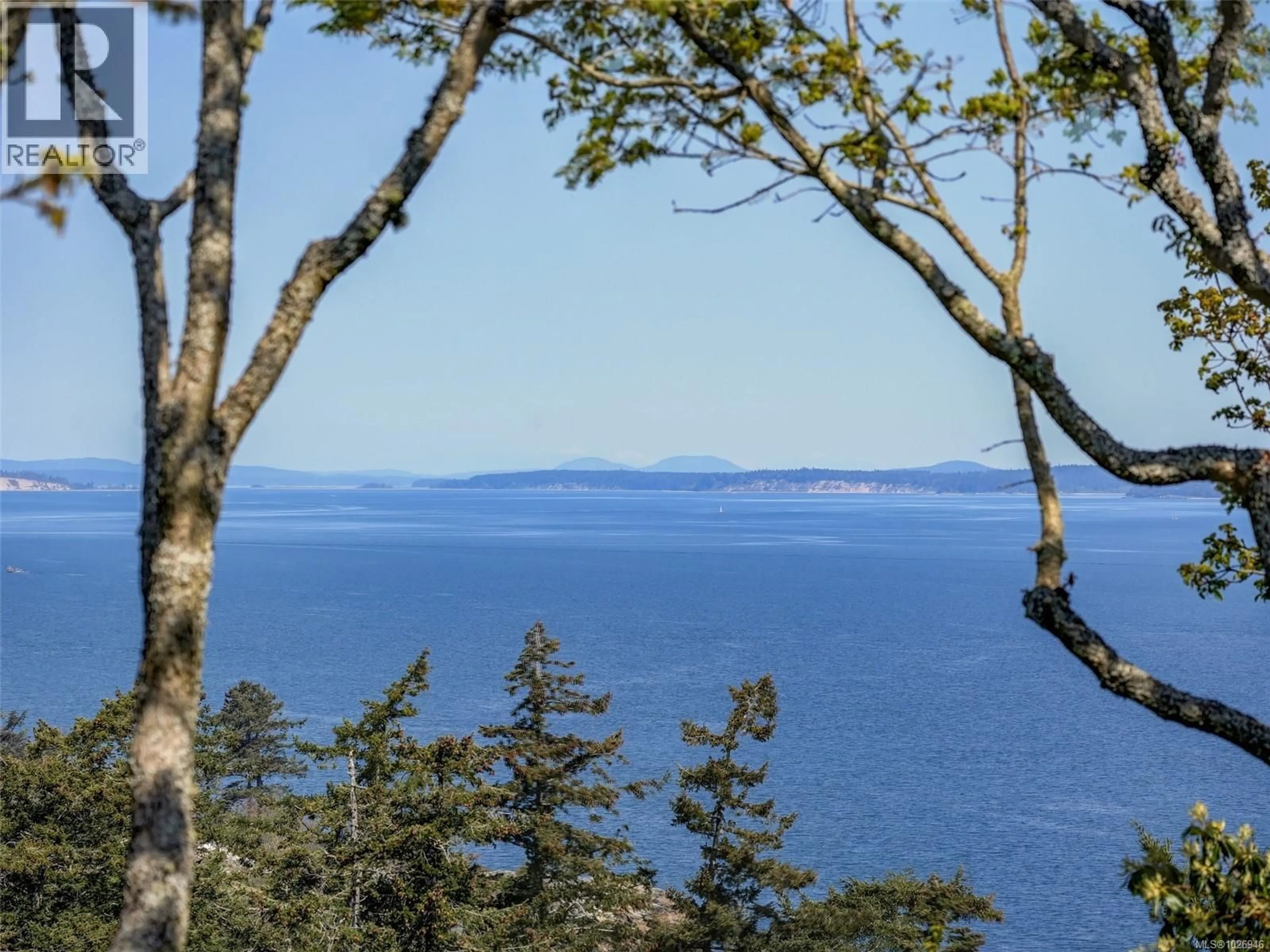 Unknown for 603 - 2829 ARBUTUS ROAD, Saanich British Columbia V8N5X5