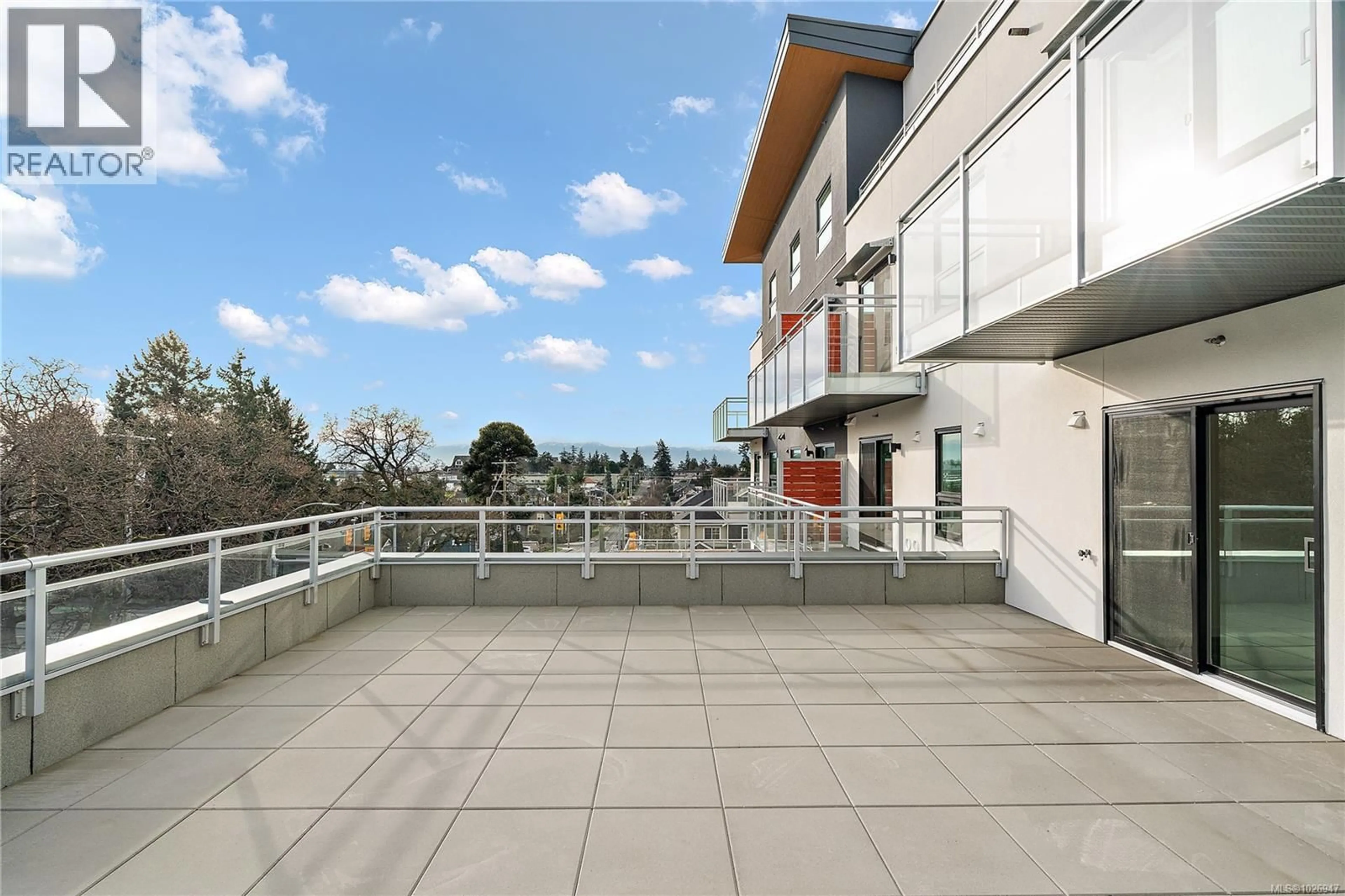 Patio, unknown for 307 - 1102 ESQUIMALT ROAD, Esquimalt British Columbia V9A0L3