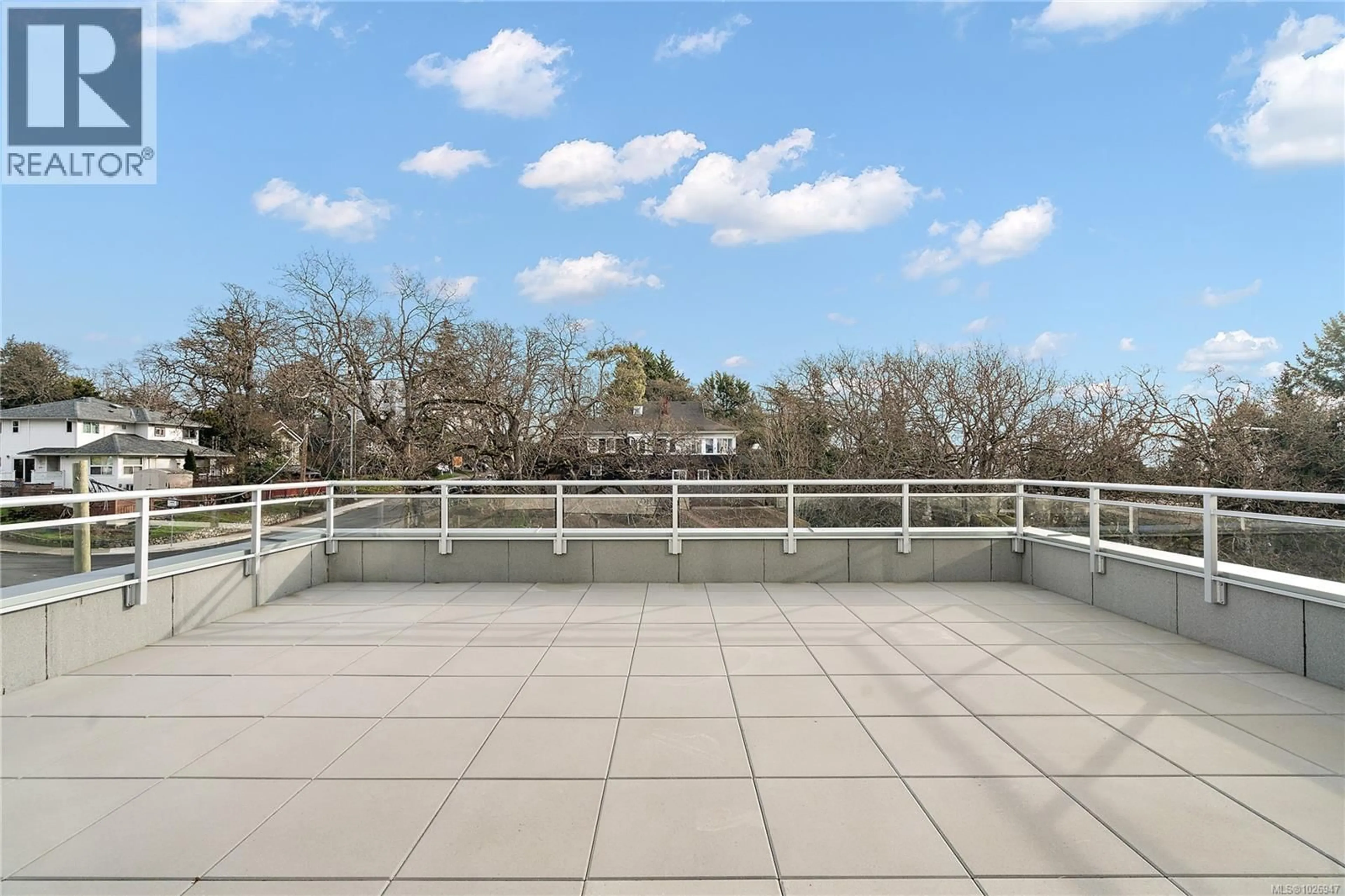 Patio, water/lake/river/ocean view for 307 - 1102 ESQUIMALT ROAD, Esquimalt British Columbia V9A0L3