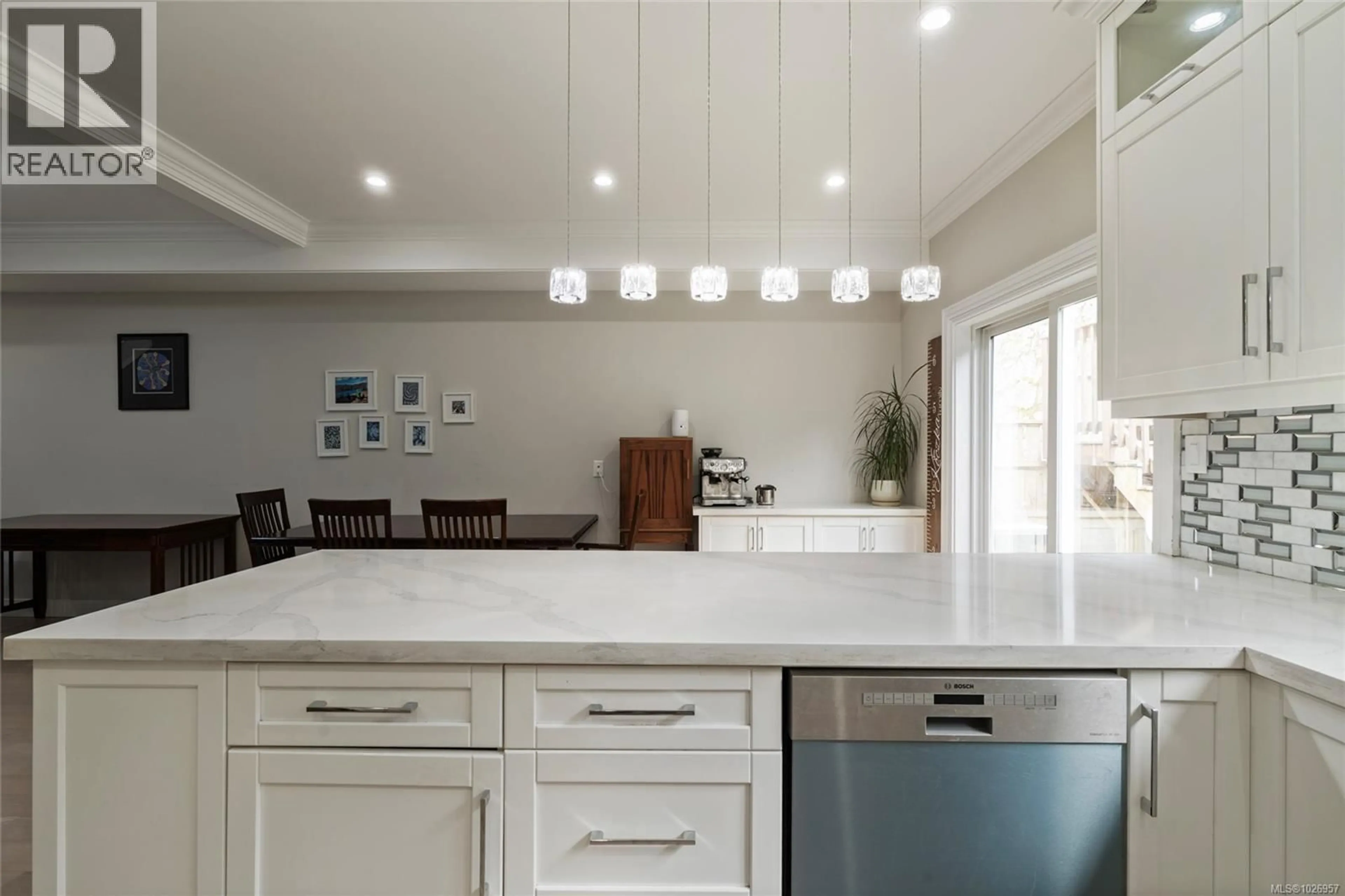 Contemporary kitchen, unknown for 3508 MYLES MANSELL ROAD, Langford British Columbia V9C2P3