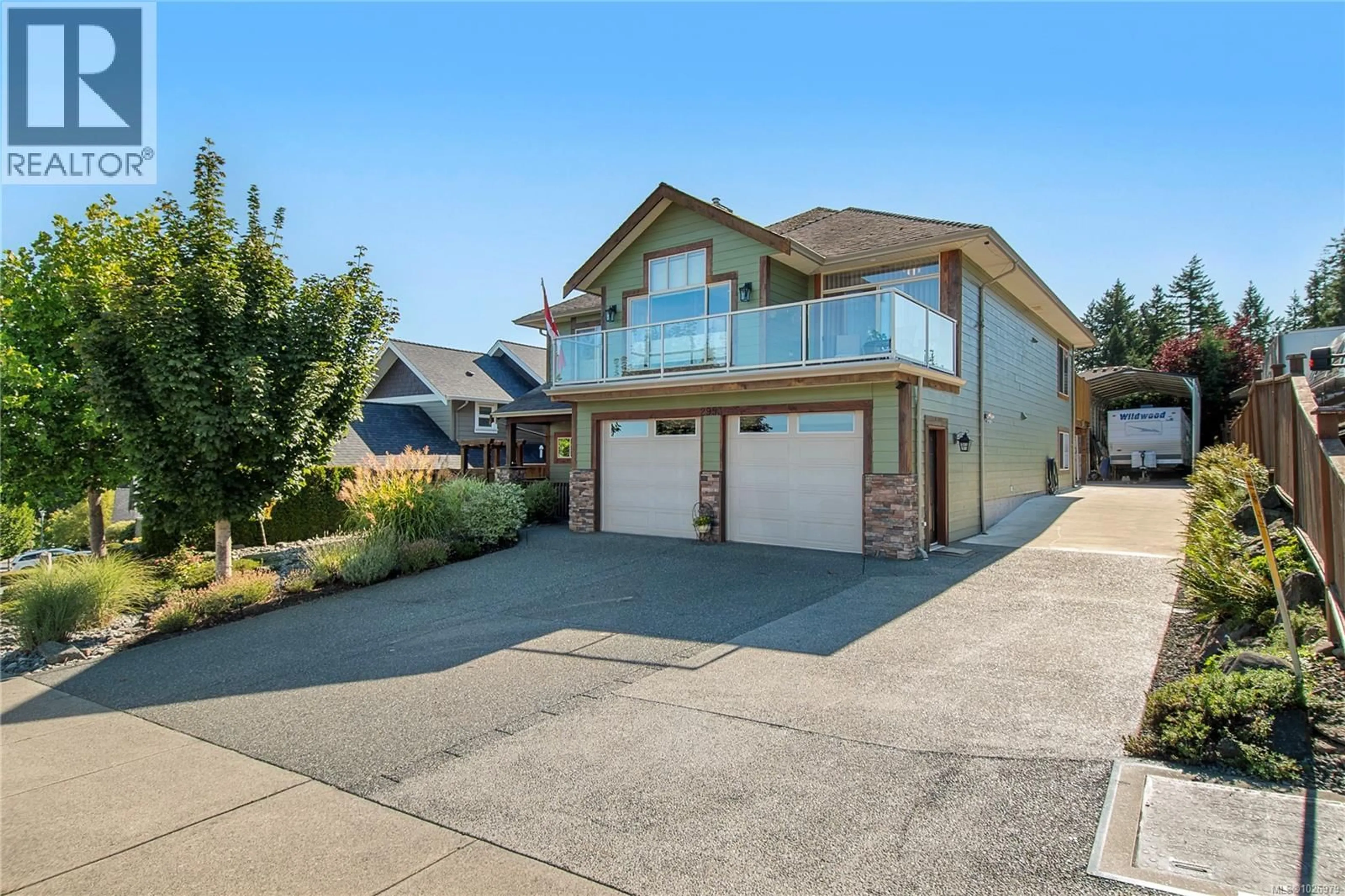 Home with vinyl exterior material, street for 2953 PACIFIC VIEW TERRACE, Campbell River British Columbia V9H1V4