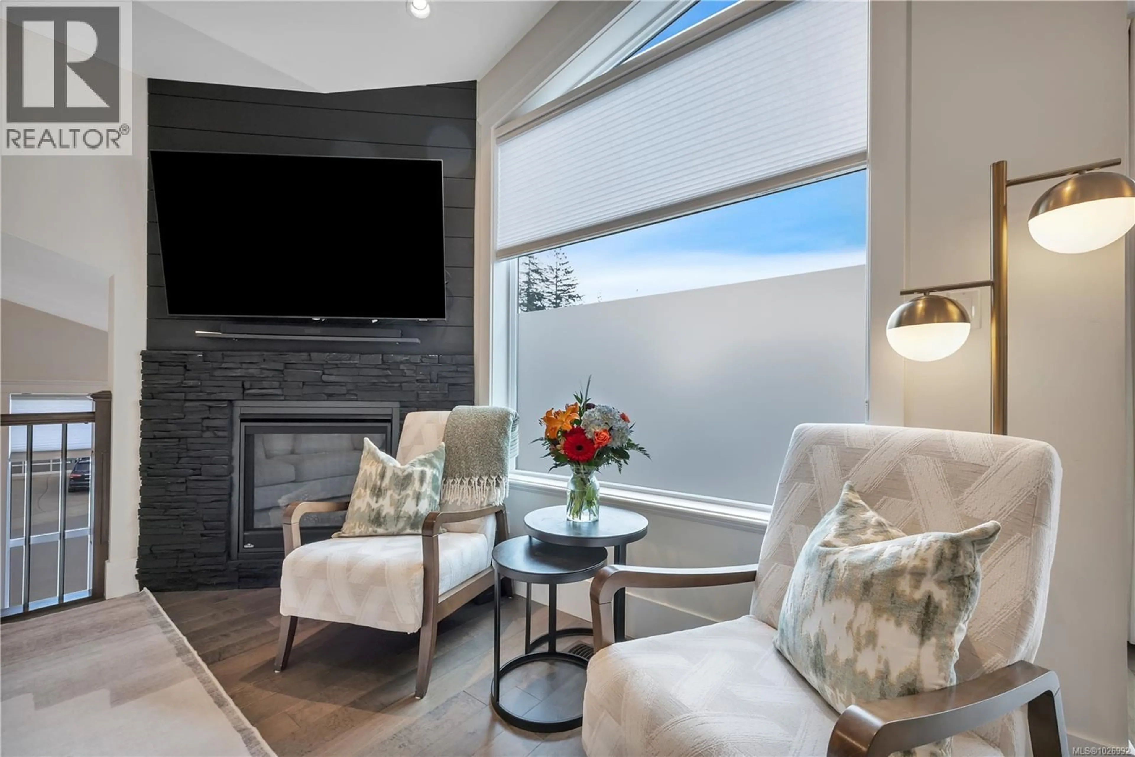 Living room with furniture, unknown for 5757 LINYARD ROAD, Nanaimo British Columbia V9T0K2