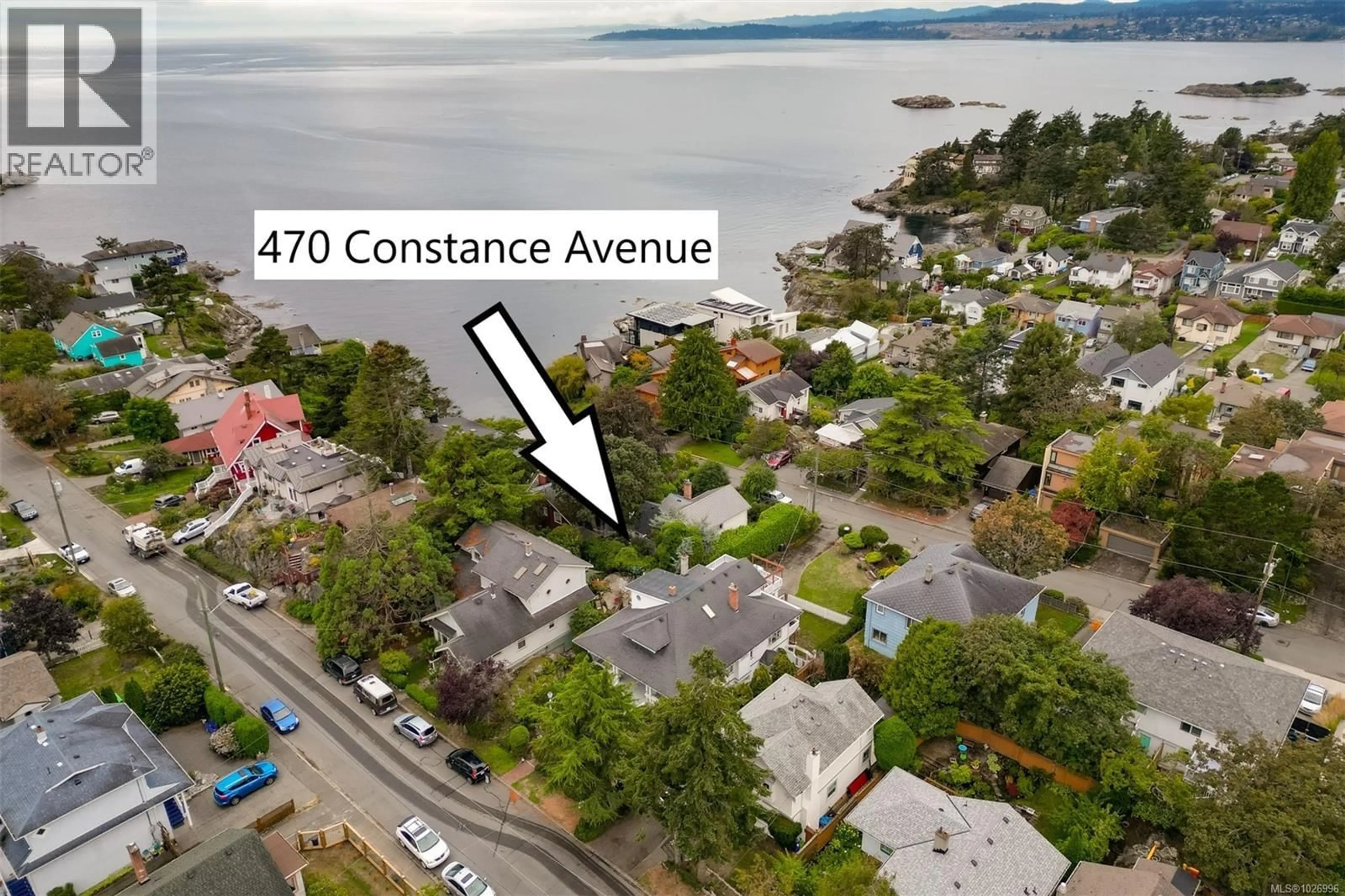 A pic from outside/outdoor area/front of a property/back of a property/a pic from drone, water/lake/river/ocean view for 470 CONSTANCE AVENUE, Esquimalt British Columbia V8A6N3