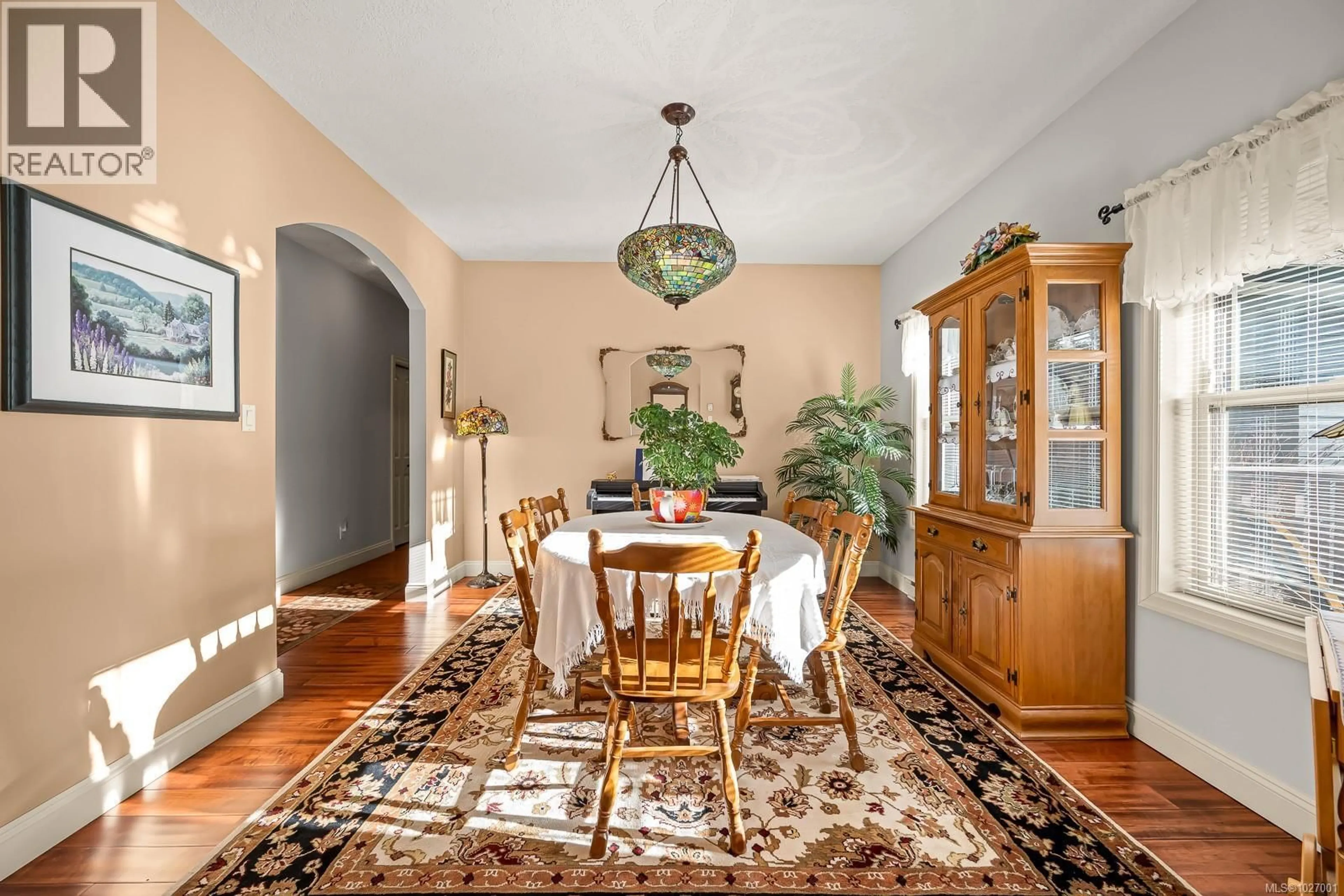 Dining room, unknown for 1400 TRILLIUM DRIVE, Comox British Columbia V9M1A4