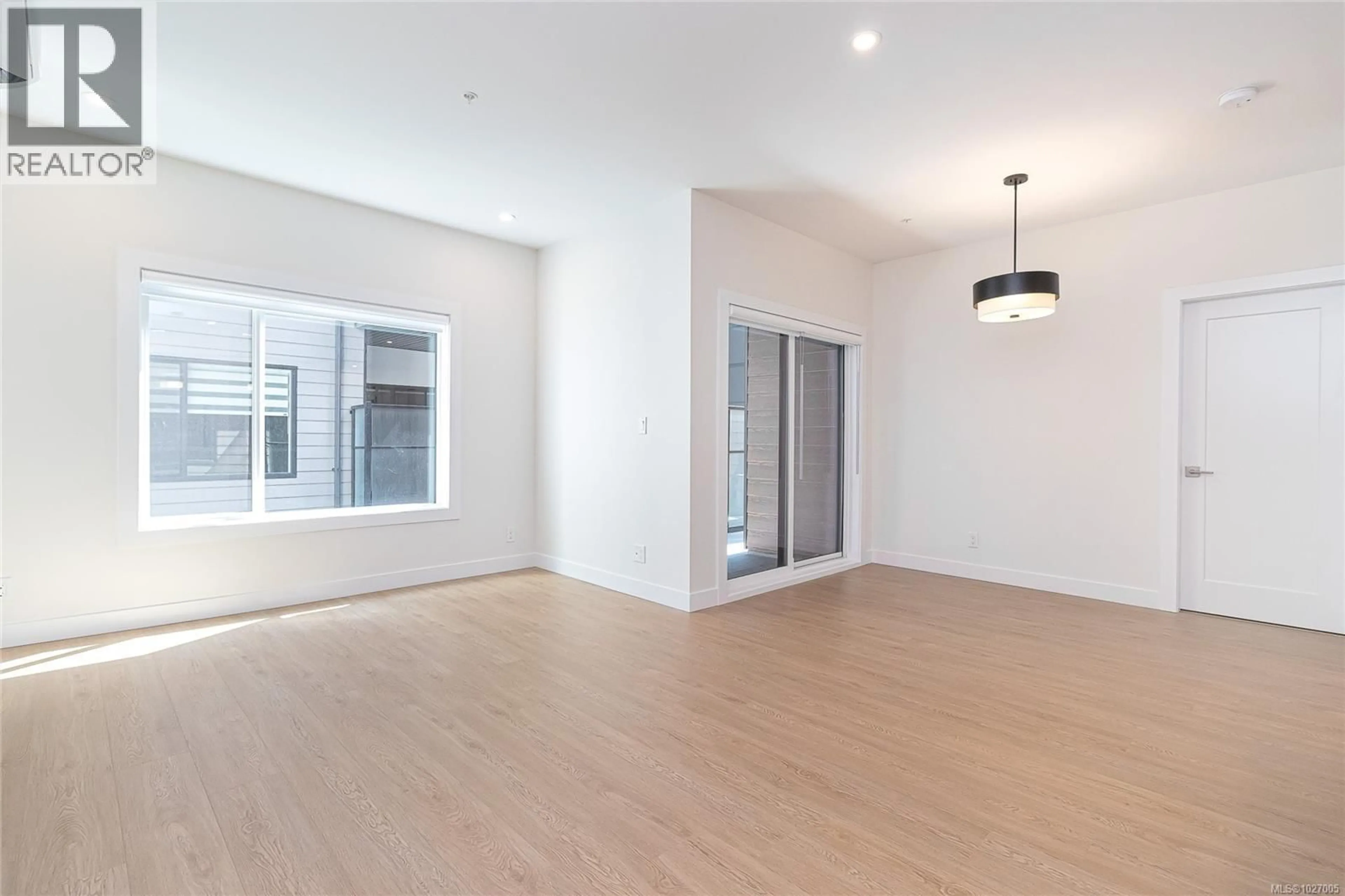 A pic of a room for 304 - 924 JENKINS AVENUE, Langford British Columbia V9B2N7