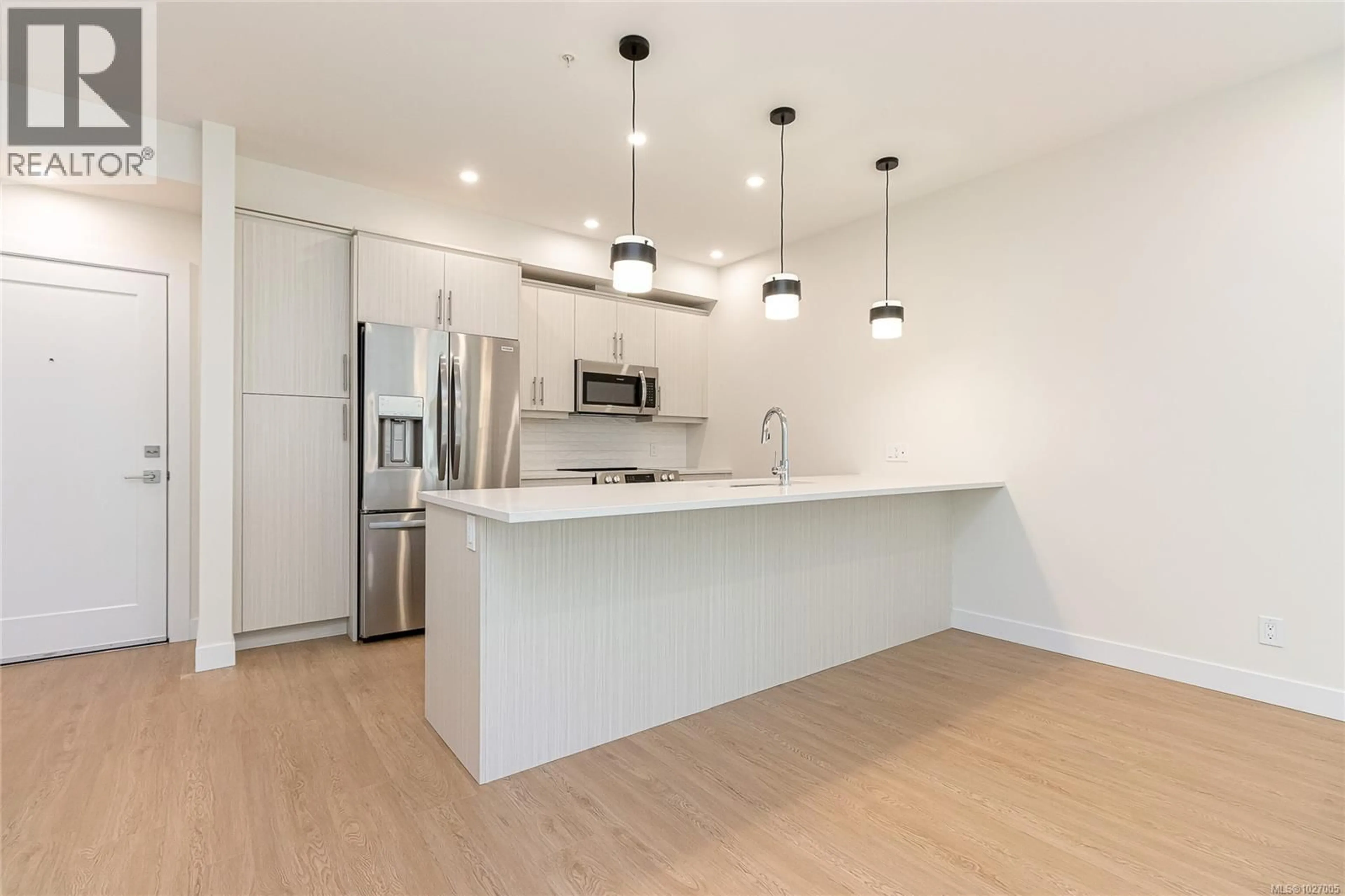 Open concept kitchen, unknown for 304 - 924 JENKINS AVENUE, Langford British Columbia V9B2N7
