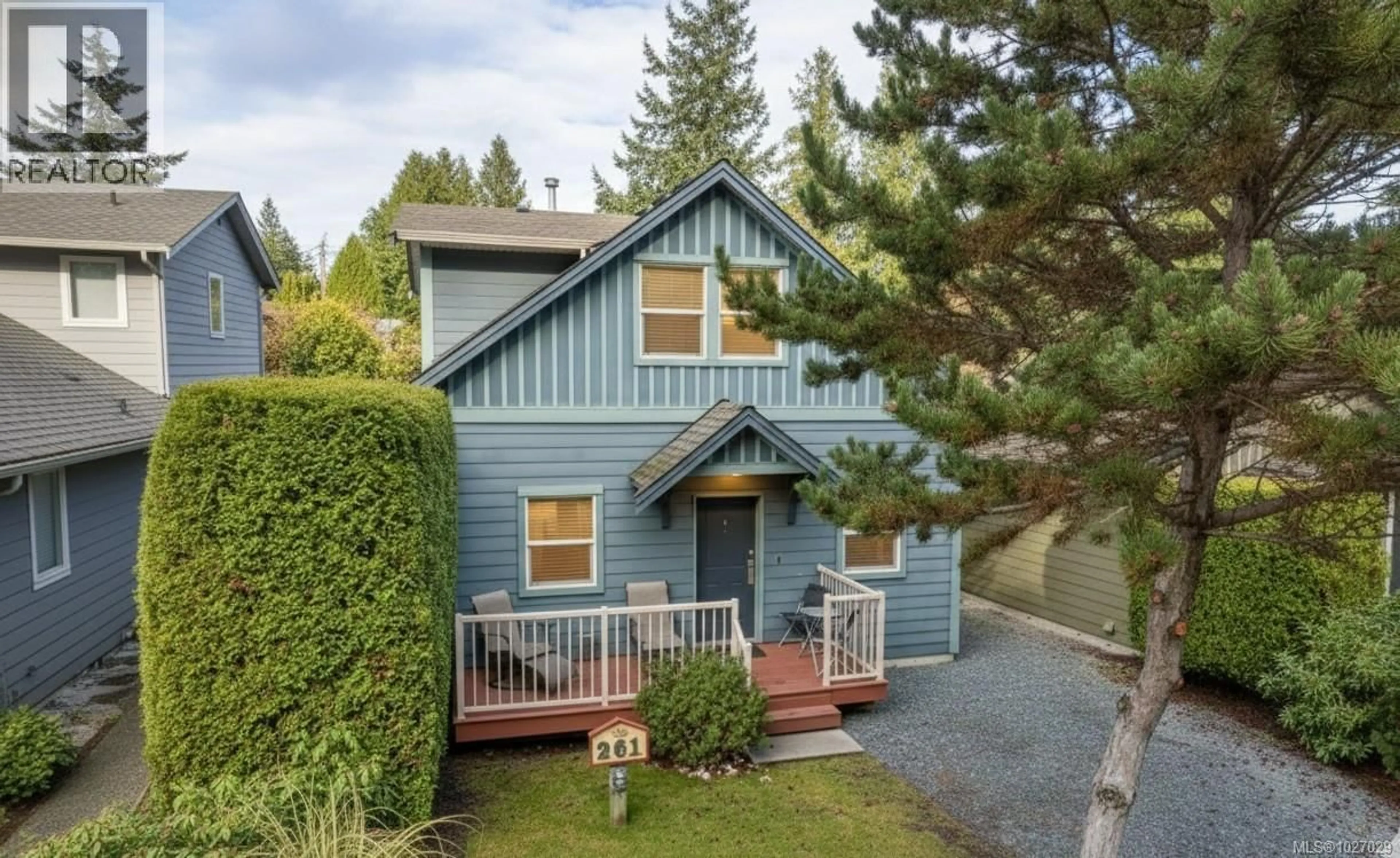 Home with vinyl exterior material, street for 261 - 1130 RESORT DRIVE, Parksville British Columbia V9P2E3
