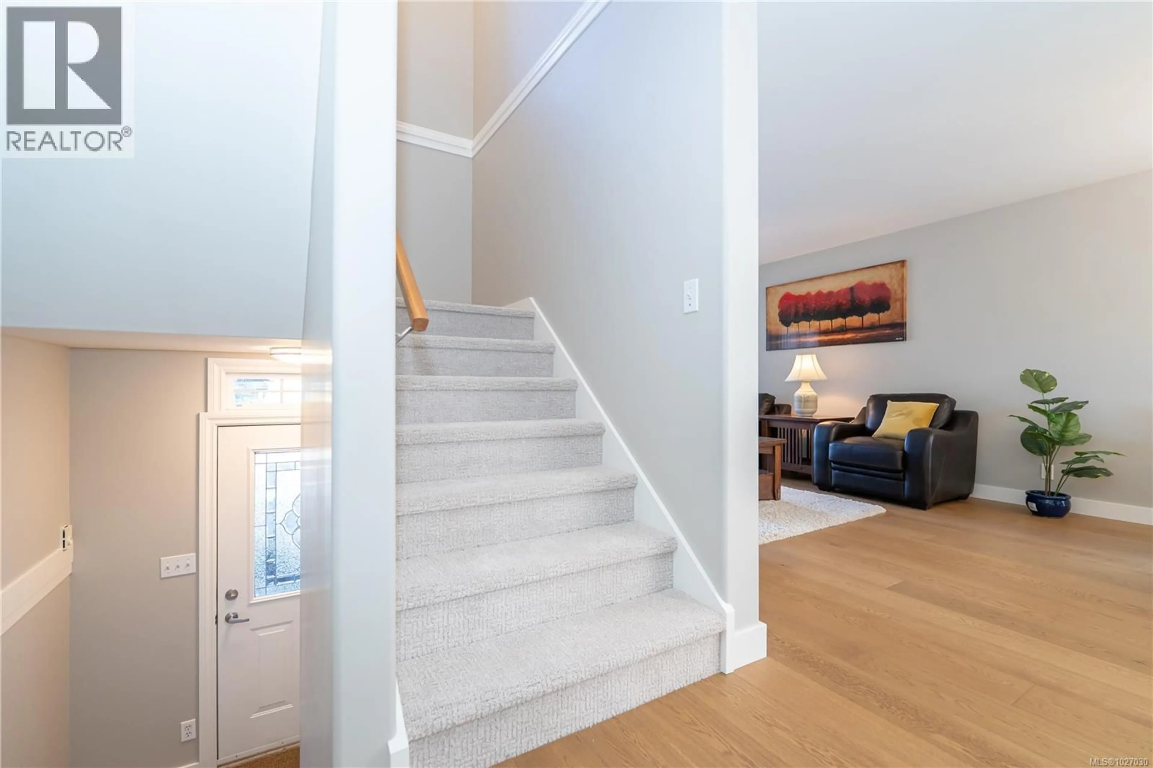 Unknown for 4 - 601 NELSON STREET, Esquimalt British Columbia V9A6P7