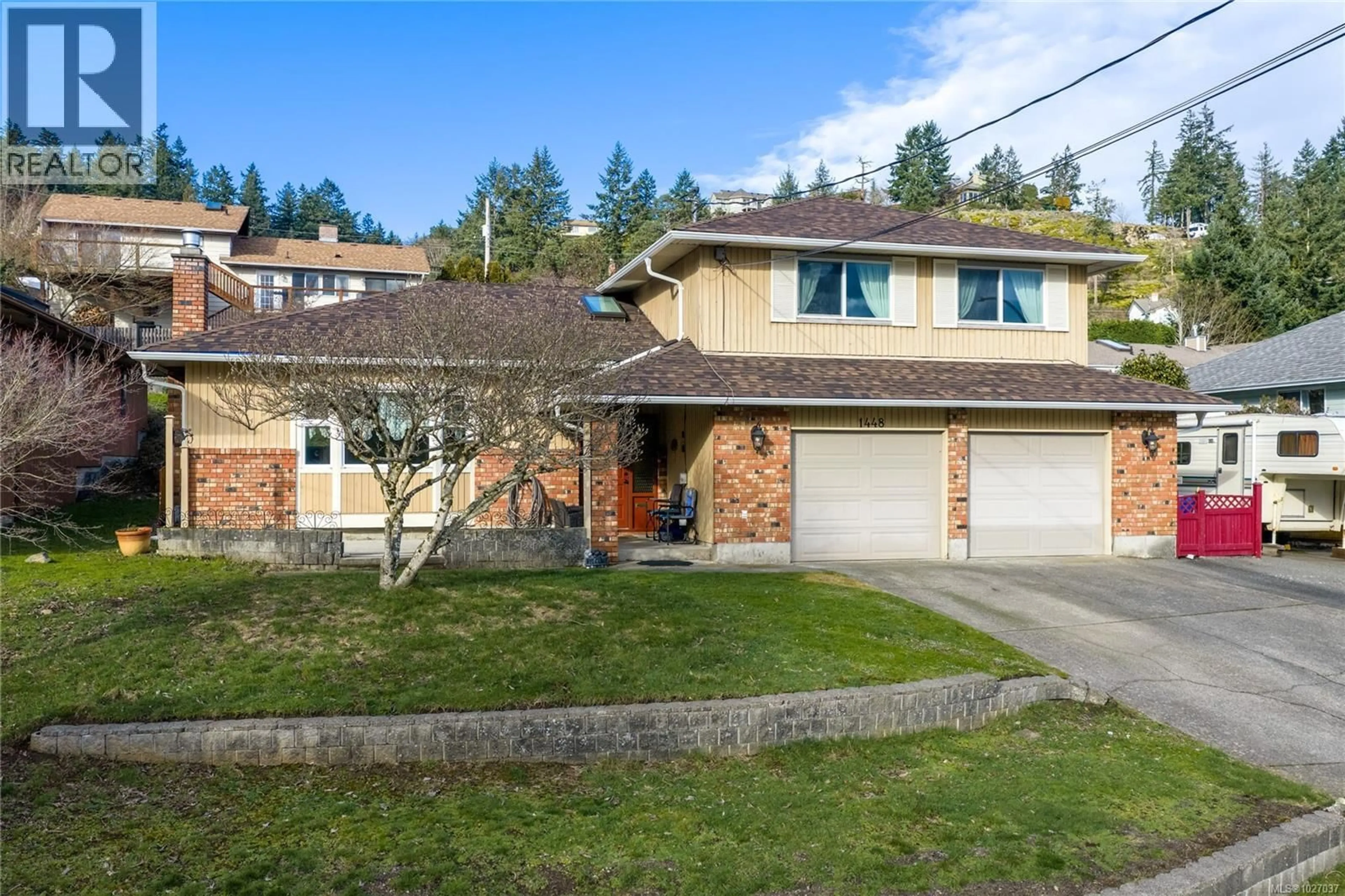A pic from outside/outdoor area/front of a property/back of a property/a pic from drone, street for 1448 ROSE ANN DRIVE, Nanaimo British Columbia V9T4K8