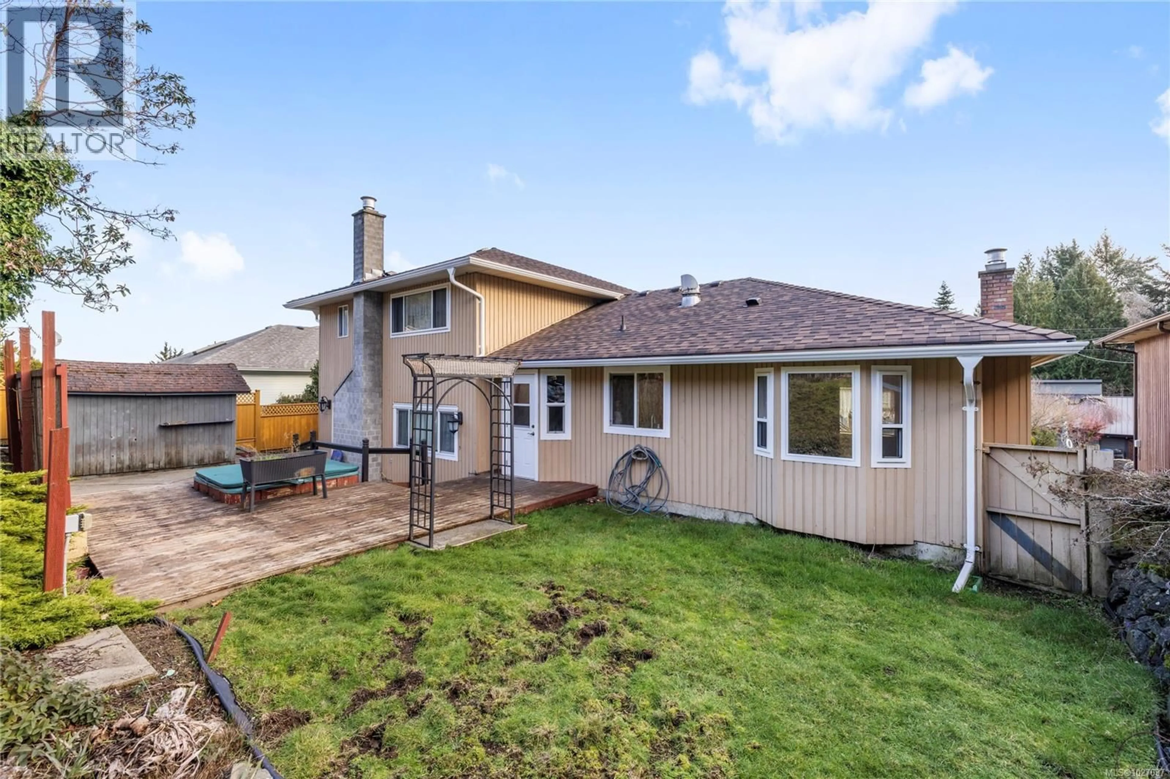 Home with vinyl exterior material, unknown for 1448 ROSE ANN DRIVE, Nanaimo British Columbia V9T4K8