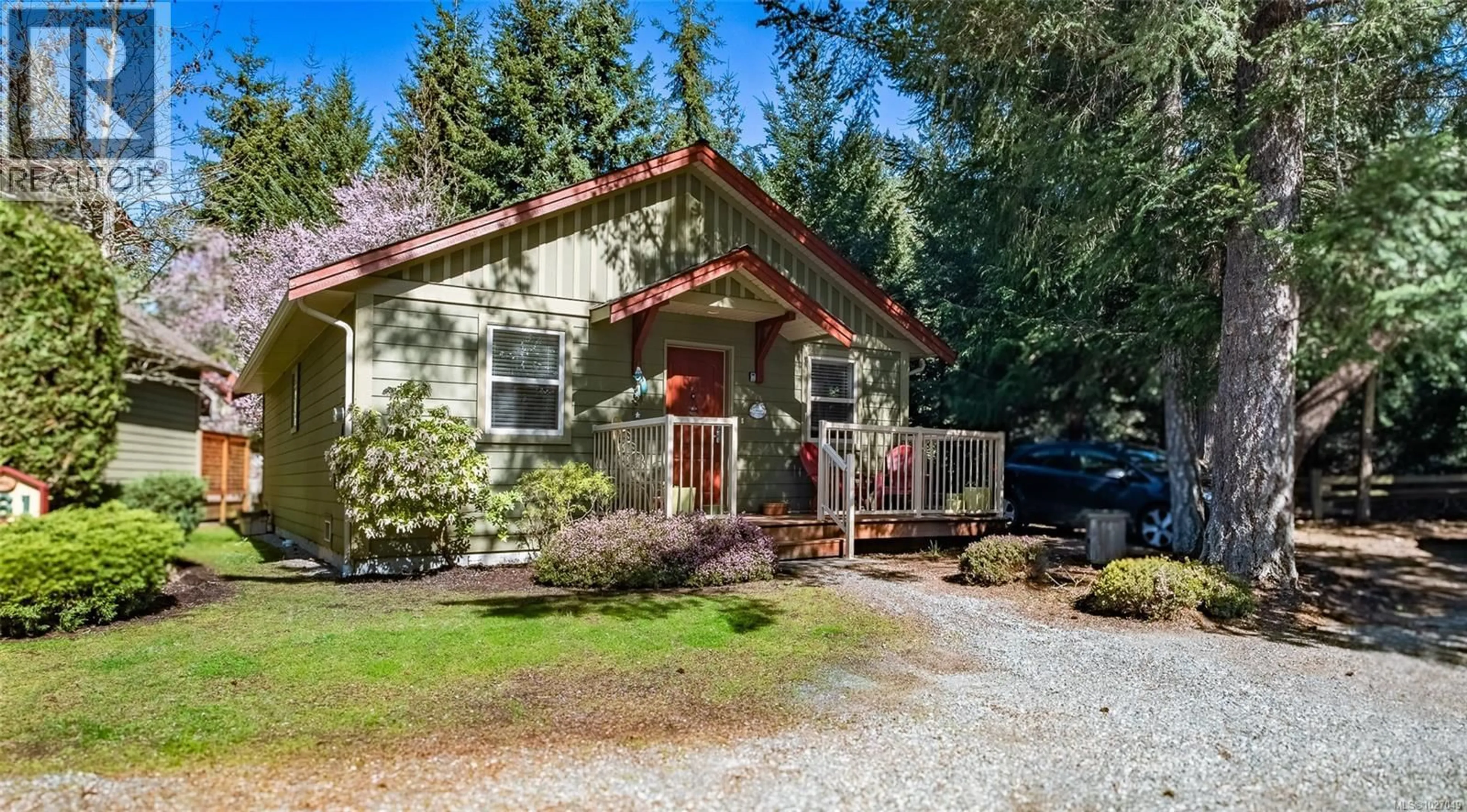 Home with vinyl exterior material, street for 161 - 1080 RESORT DRIVE, Parksville British Columbia V9P2G9