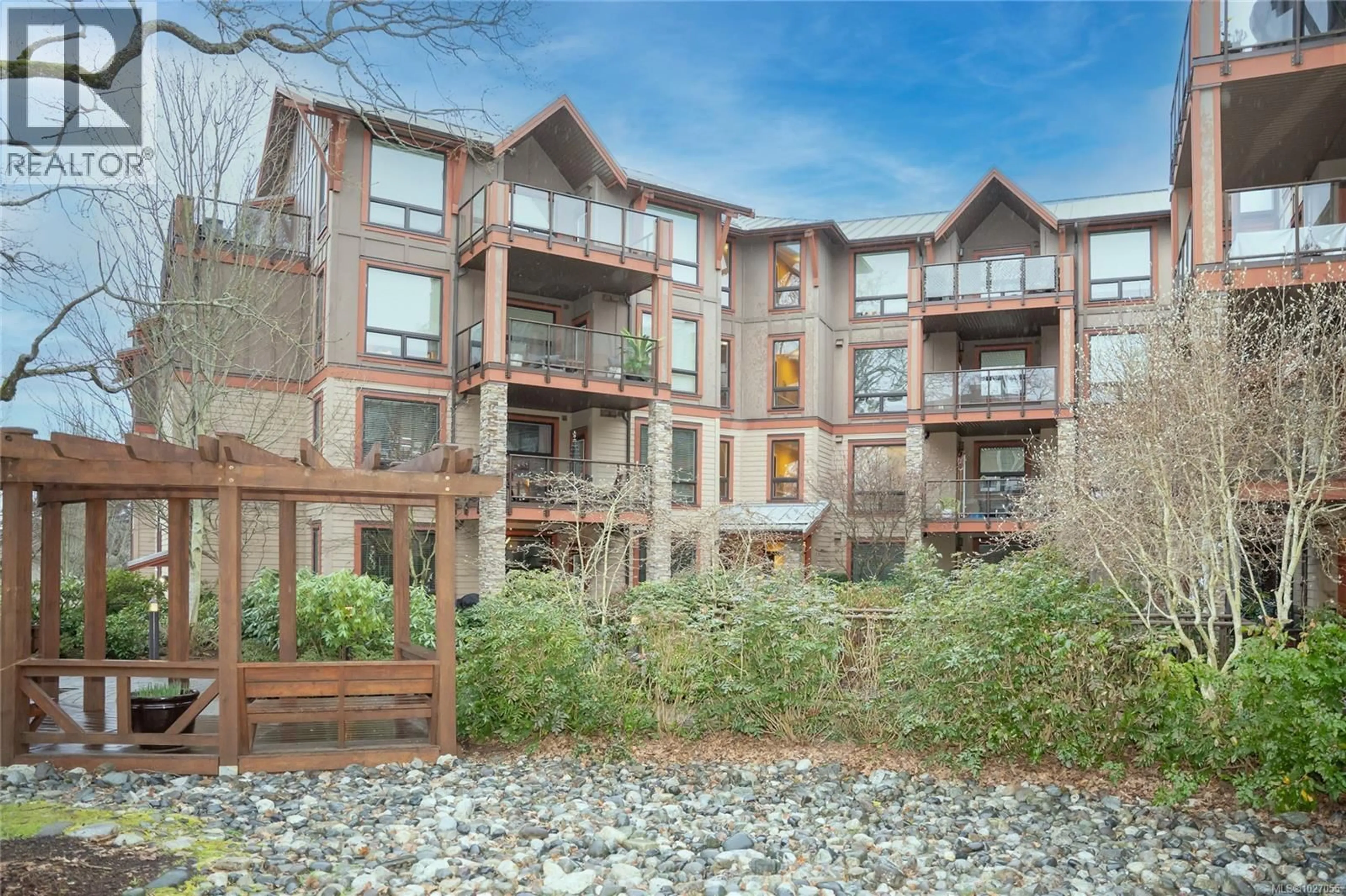 Unknown for 208 - 4529 WEST SAANICH ROAD, Saanich British Columbia V8Z3G3