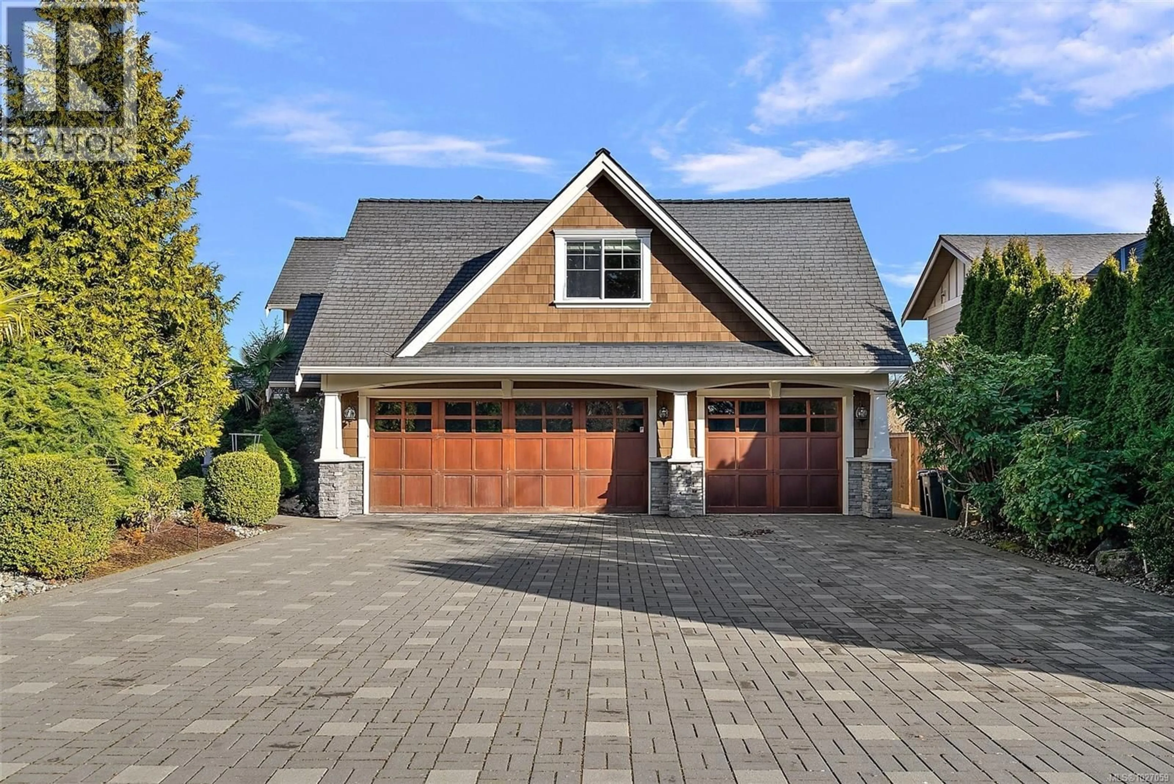 Unknown for 4973 LA QUINTA PLACE, Saanich British Columbia V8Y3G9