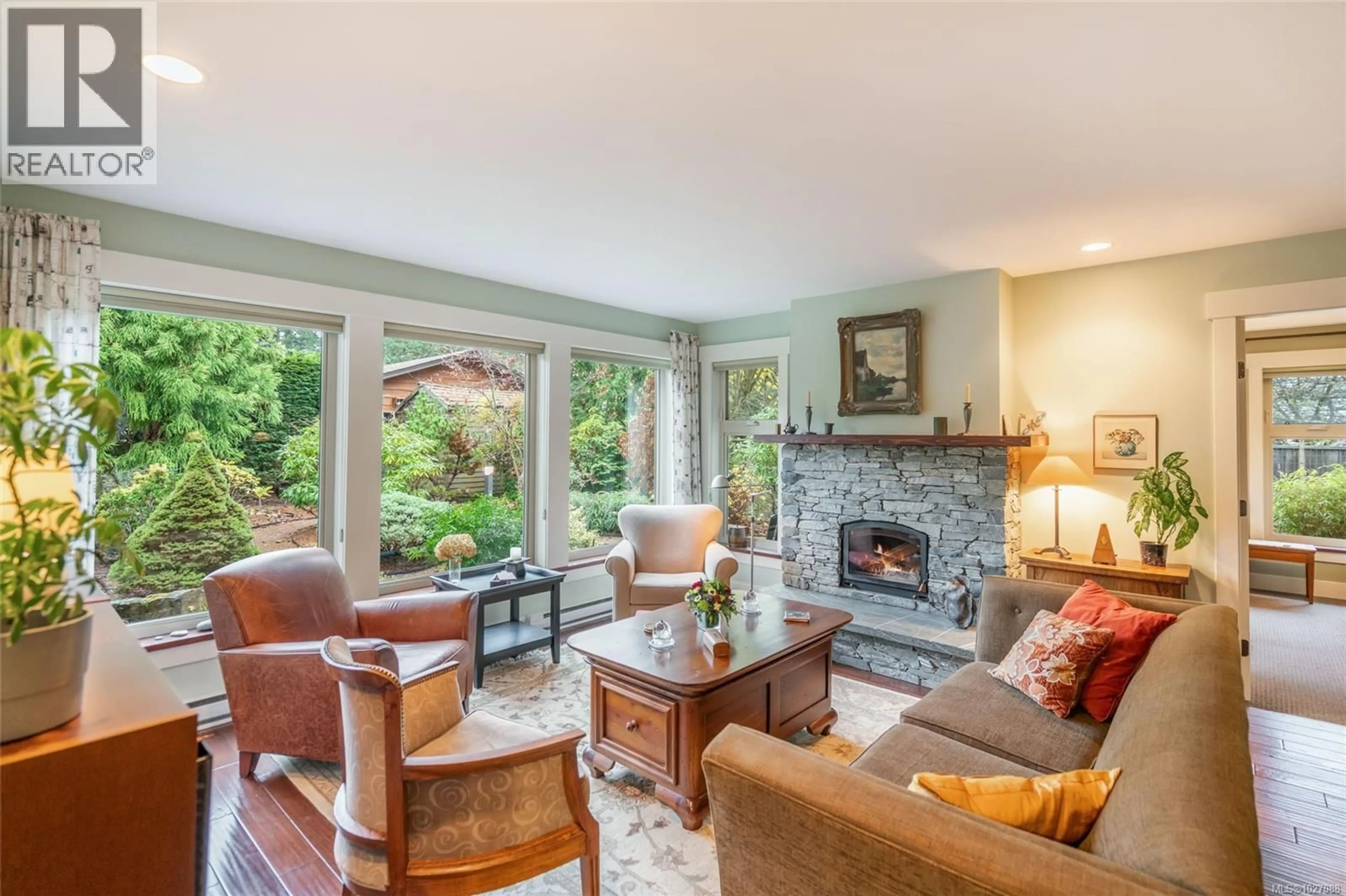 Living room with furniture, unknown for 1337 CARMEL PLACE, Nanoose Bay British Columbia V9P9B8