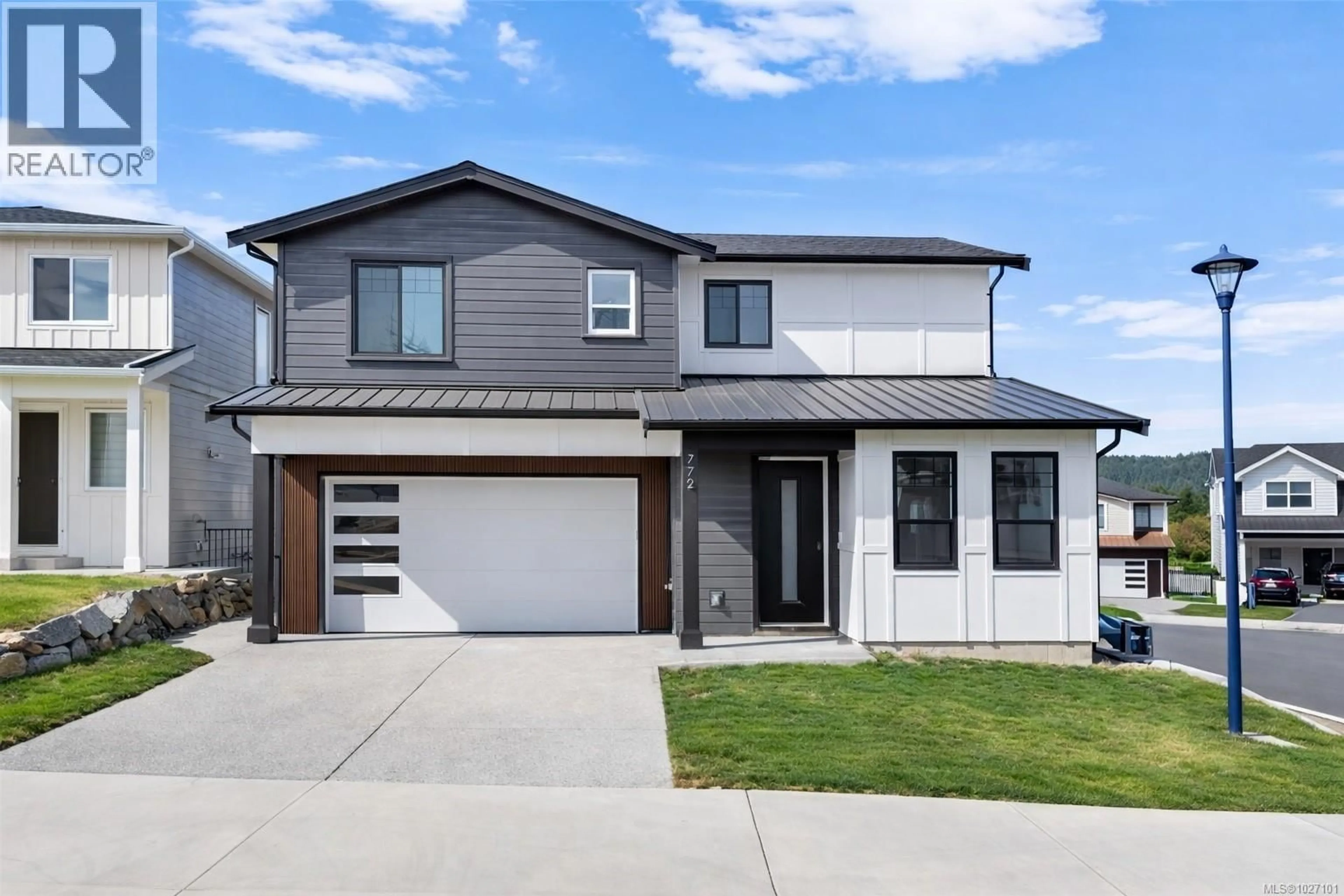 Home with vinyl exterior material, street for 772 PLOVER COURT, Langford British Columbia V9B6Y6