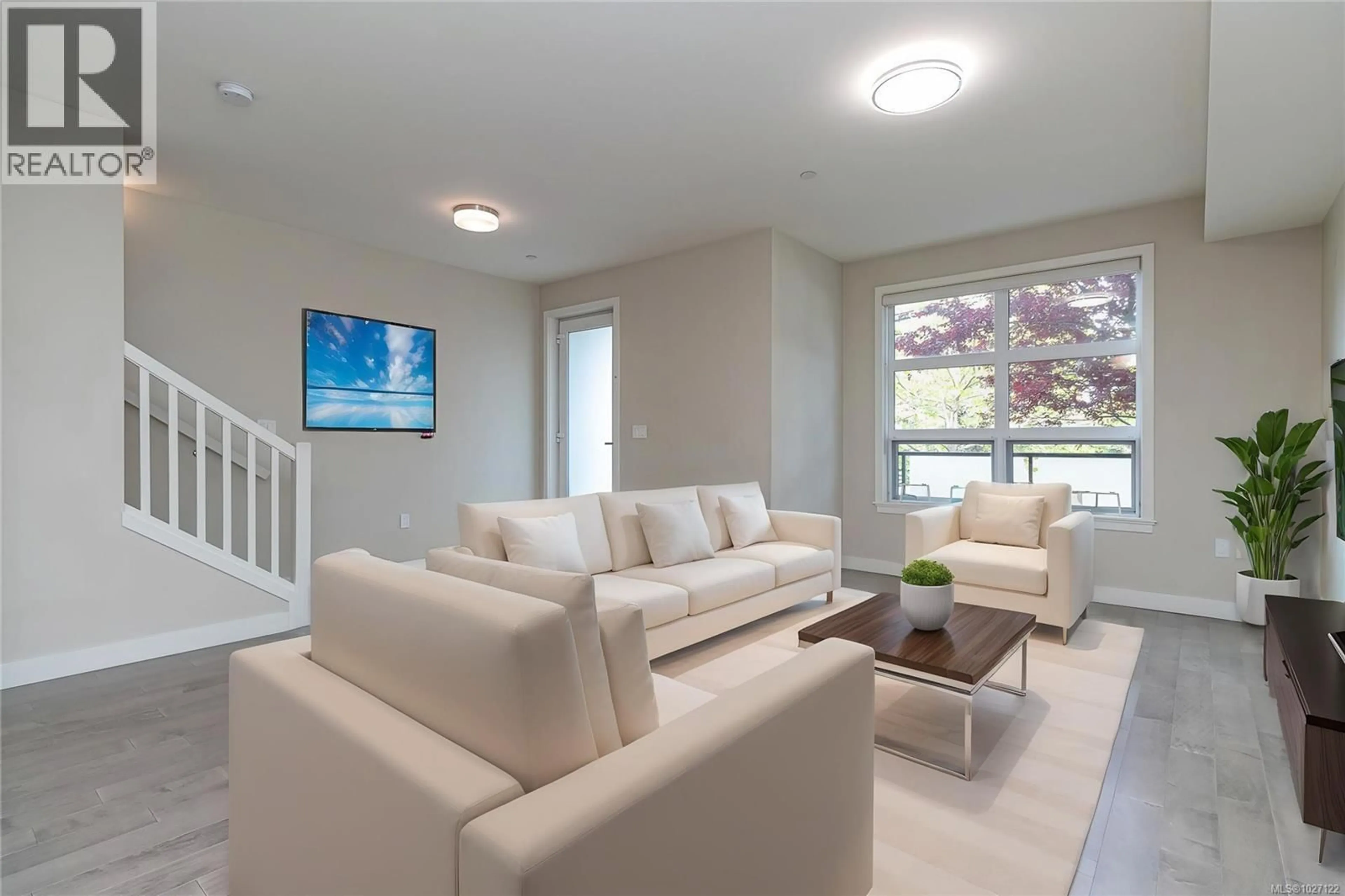 Living room with furniture, unknown for 102 - 4000 SHELBOURNE STREET, Saanich British Columbia V8N3E4