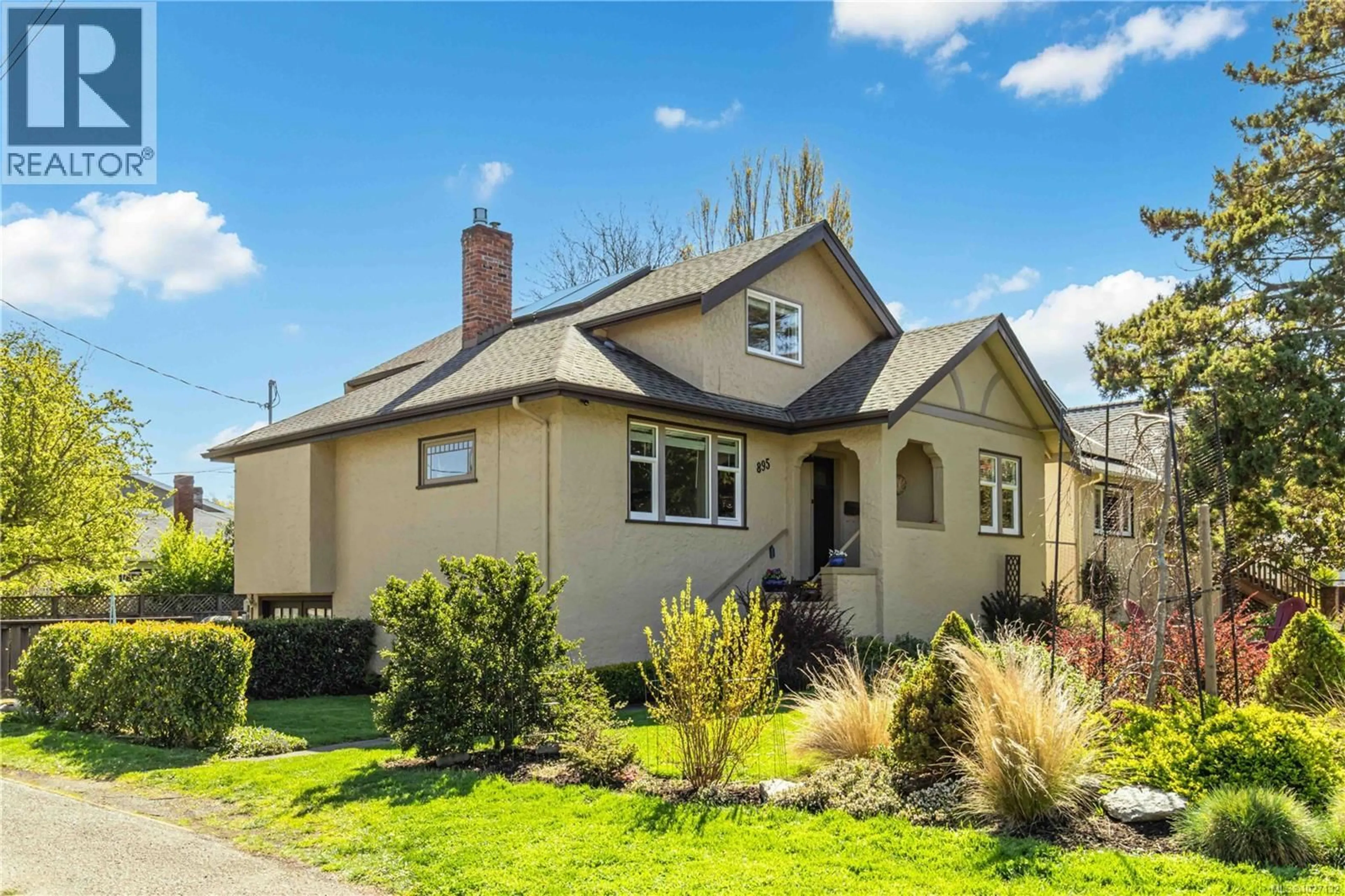 Home with brick exterior material, street for 895 FALKLAND ROAD, Oak Bay British Columbia V8S4L9