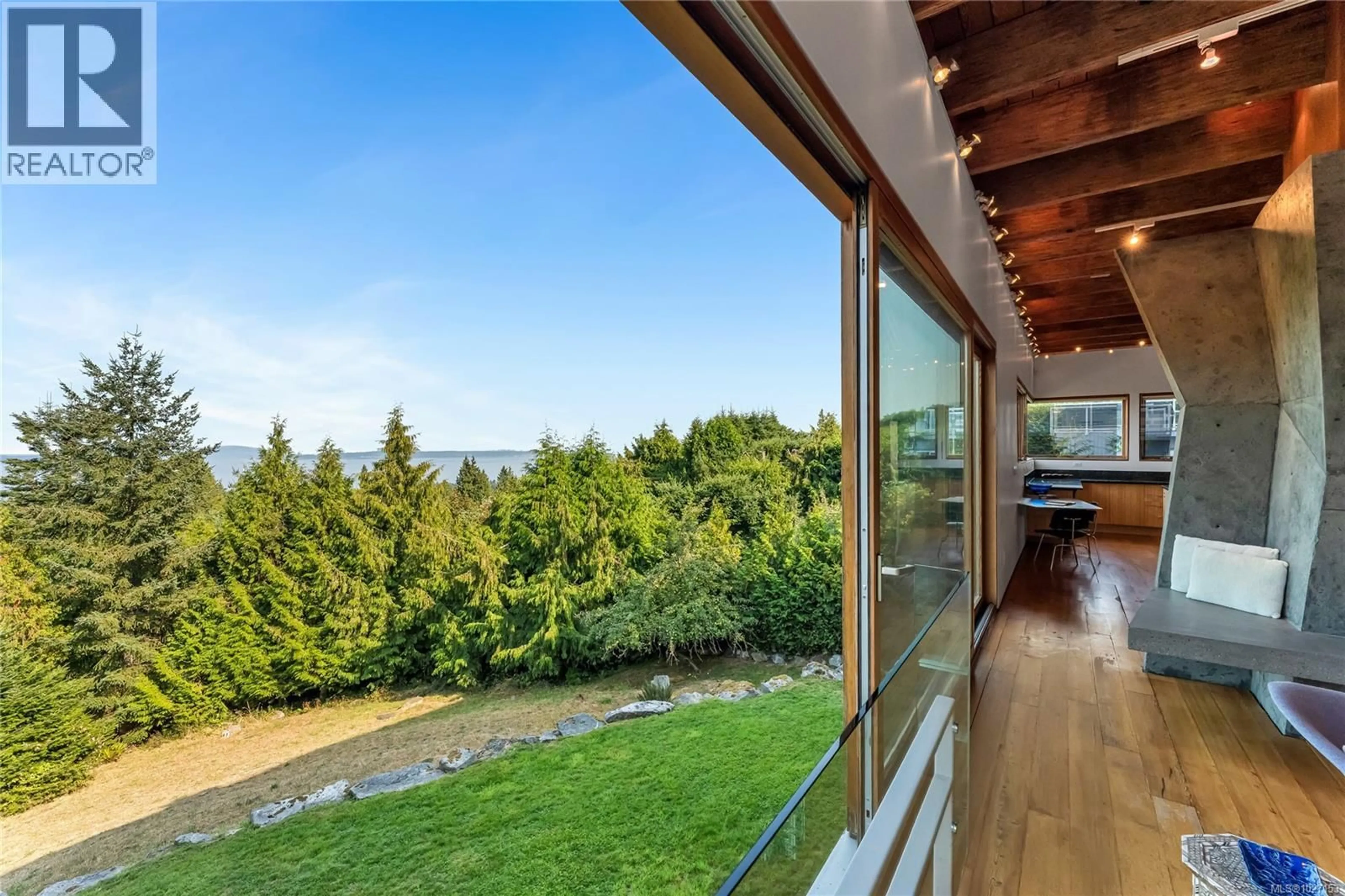 Patio, water/lake/river/ocean view for 8909 PARK PACIFIC TERRACE, North Saanich British Columbia V8L5B1