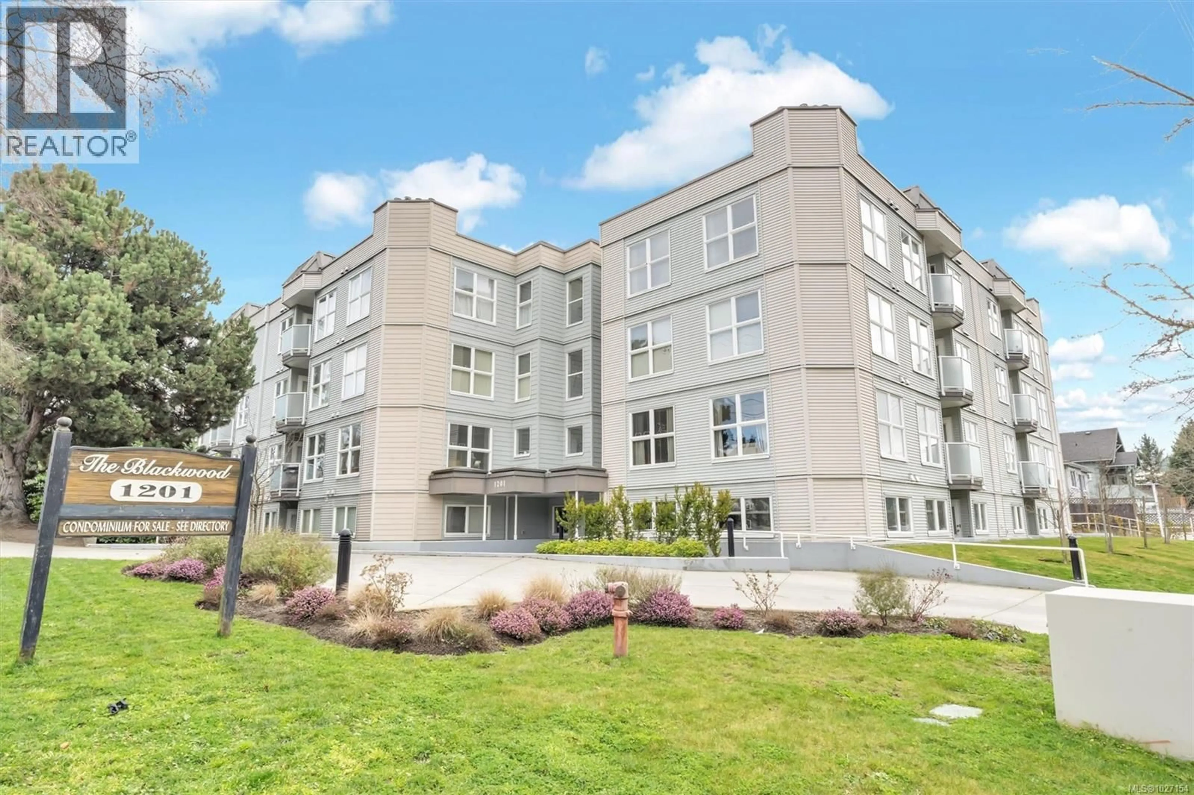 Unknown for 104 - 1201 HILLSIDE AVENUE, Victoria British Columbia V8T2B1