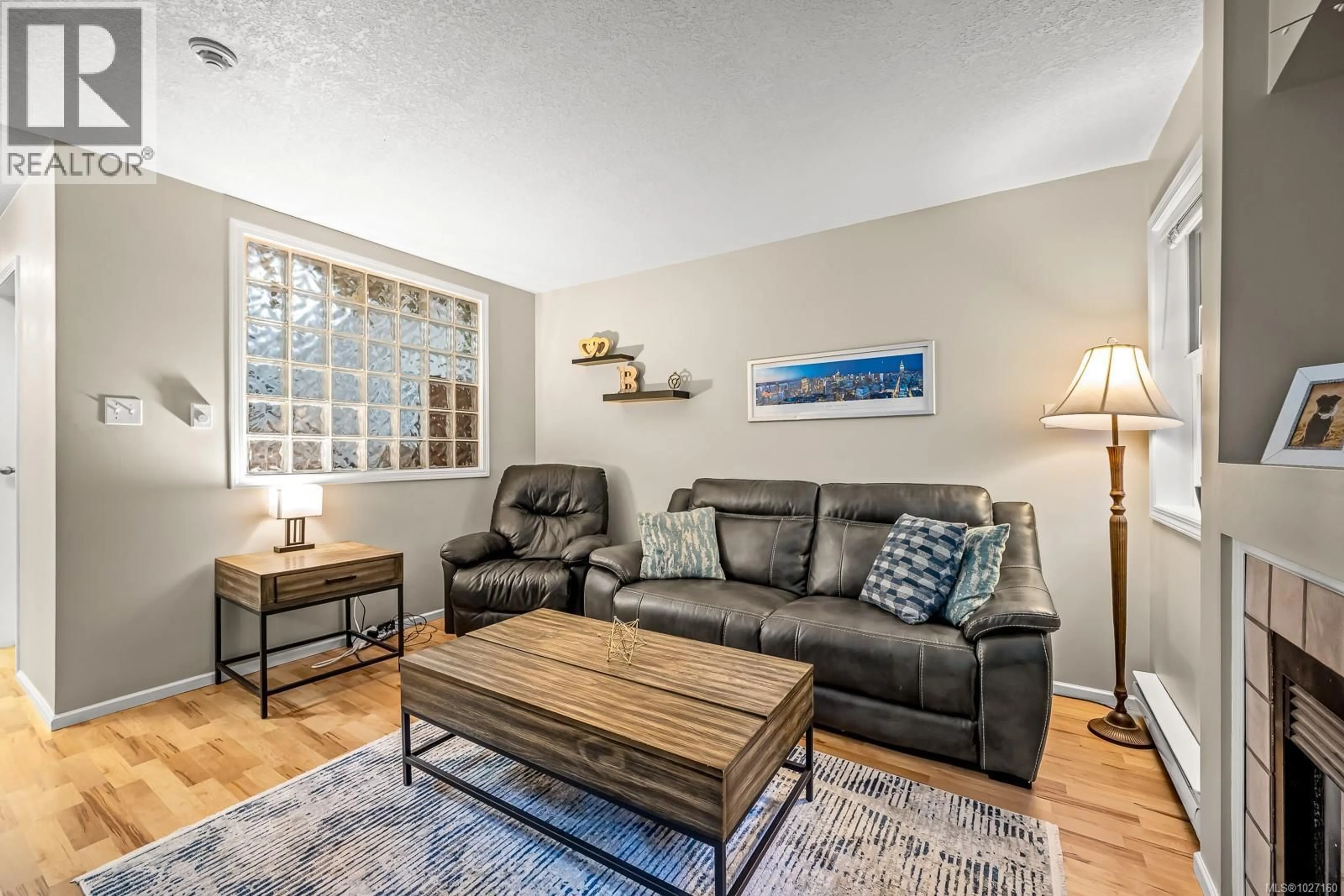 Living room with furniture, unknown for 107 - 440 SCHLEY PLACE, Qualicum Beach British Columbia V9K2M5