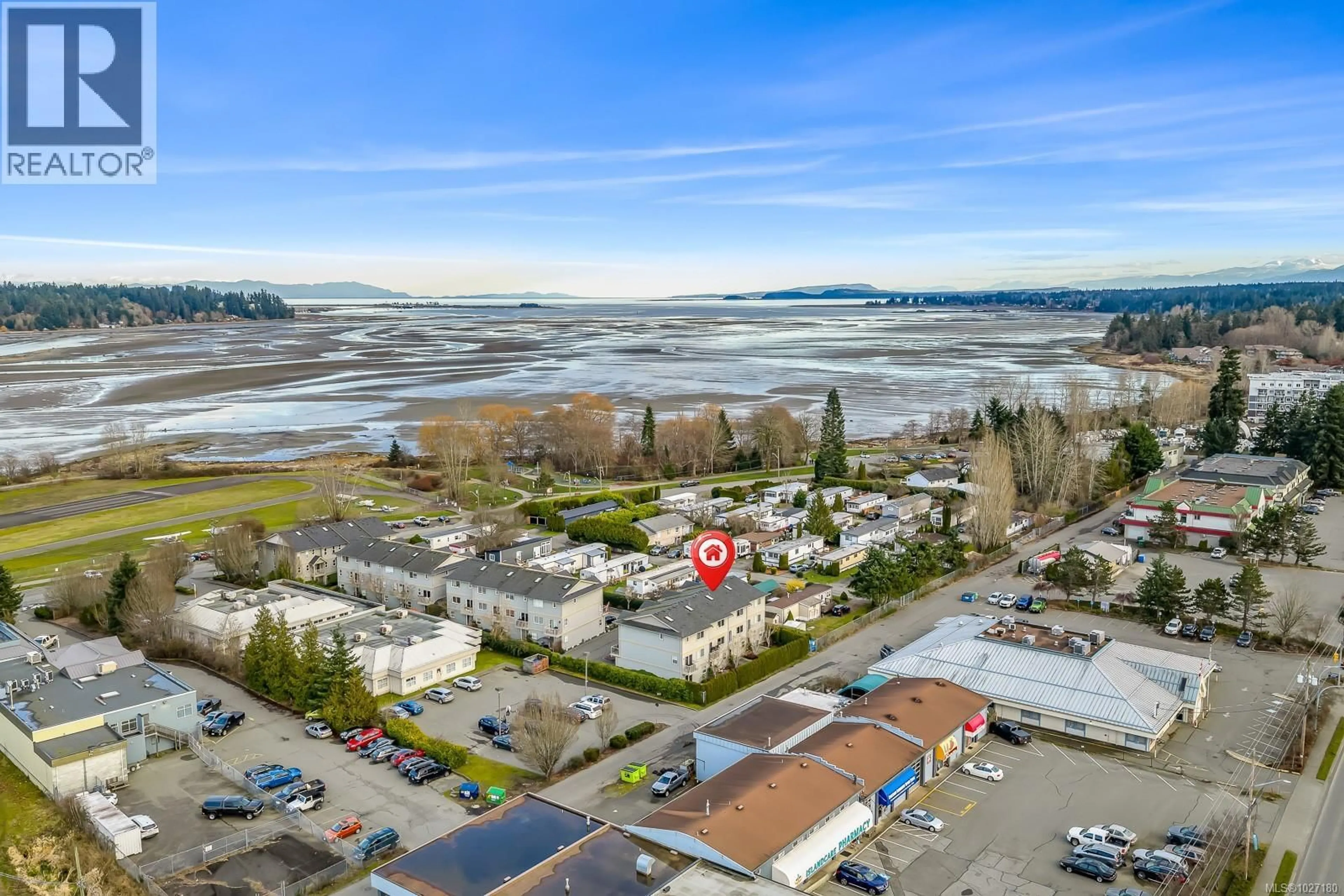 A pic from outside/outdoor area/front of a property/back of a property/a pic from drone, water/lake/river/ocean view for 14 - 2475 MANSFIELD DRIVE, Courtenay British Columbia V9M2M2