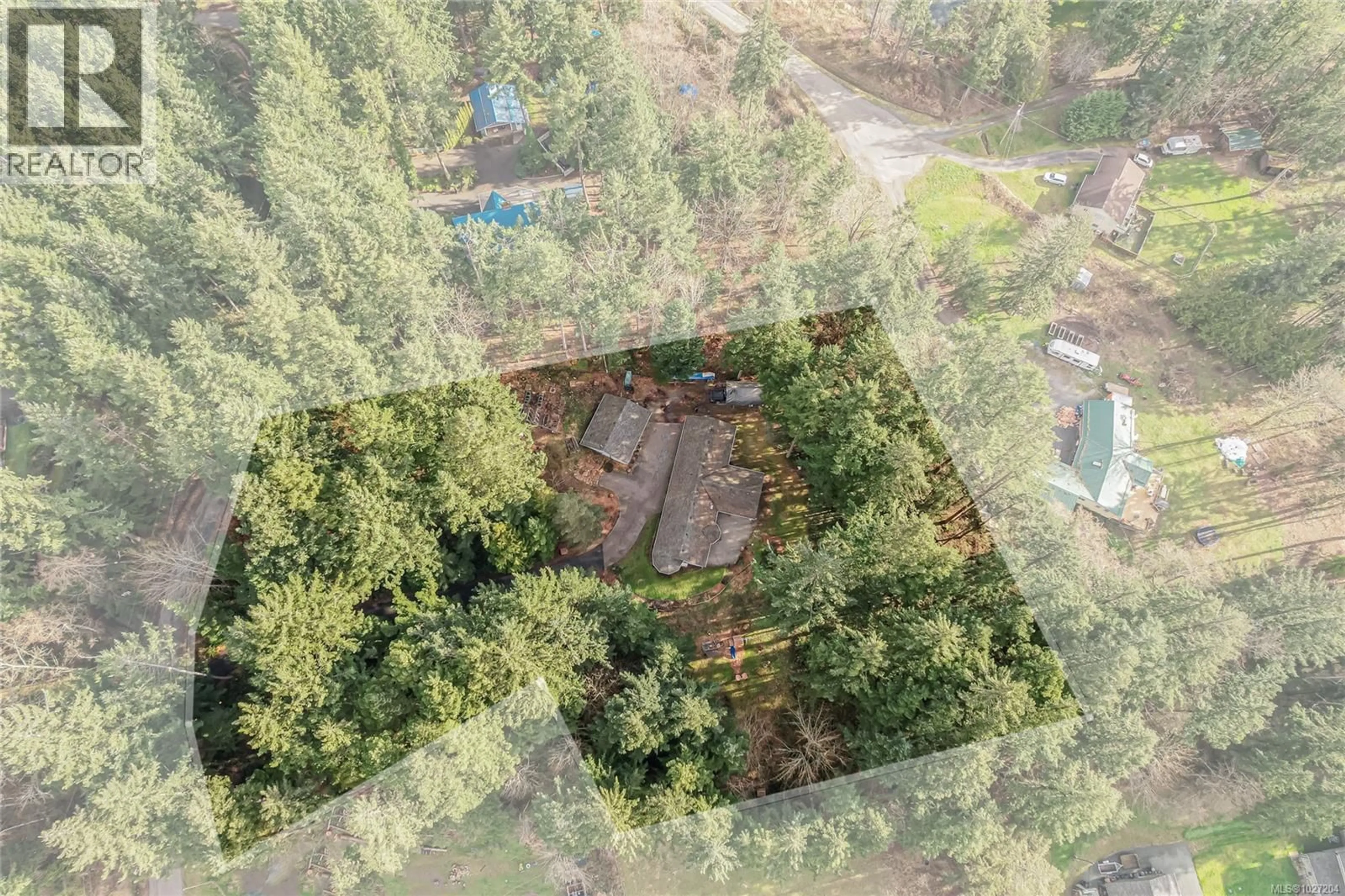 A pic from outside/outdoor area/front of a property/back of a property/a pic from drone, forest/trees view for 2872 HOLMAN ROAD, Chemainus British Columbia V0R1K4