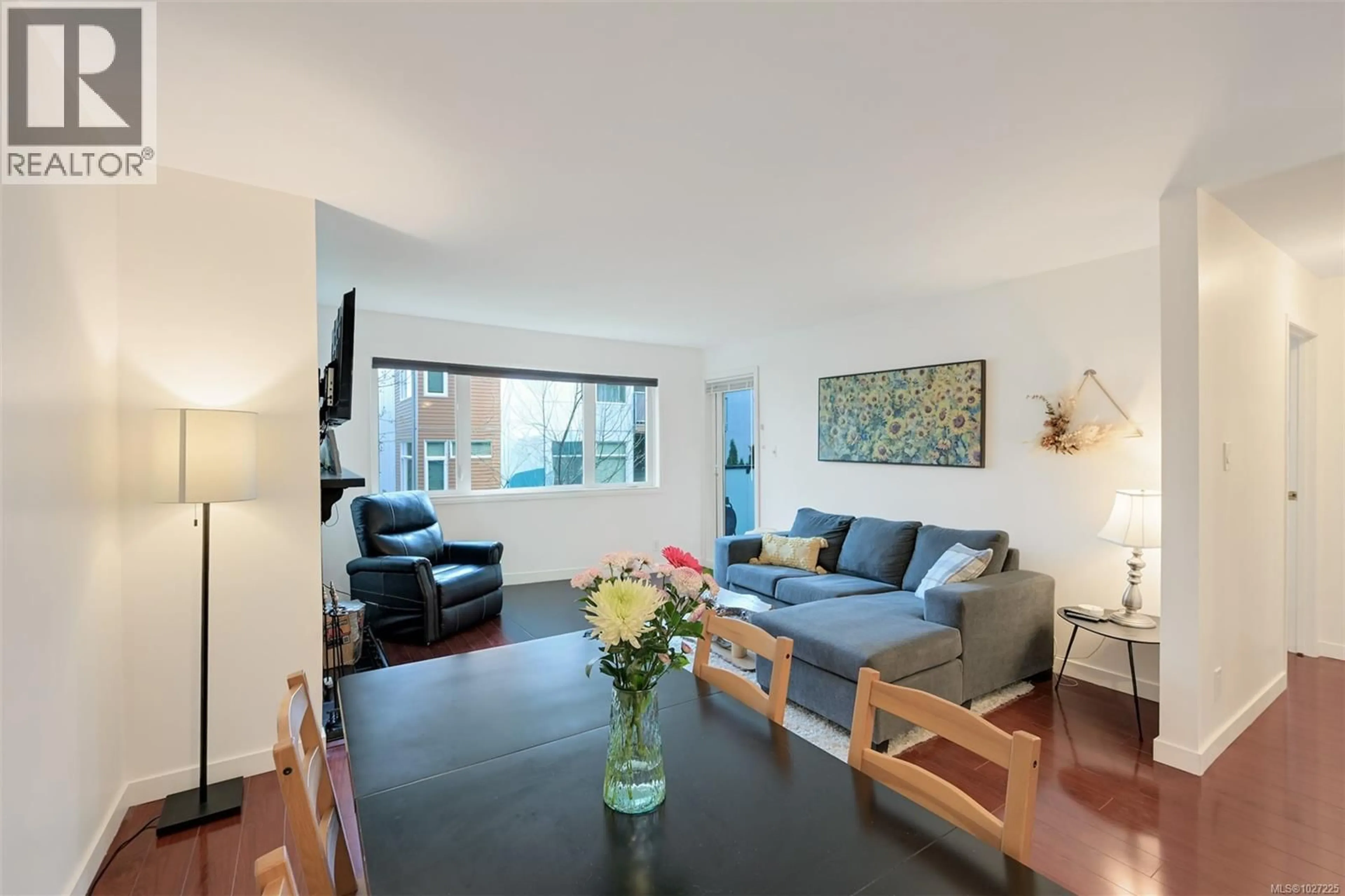 Living room with furniture, wood/laminate floor for 201 - 1619 MORRISON STREET, Victoria British Columbia V8R6R8