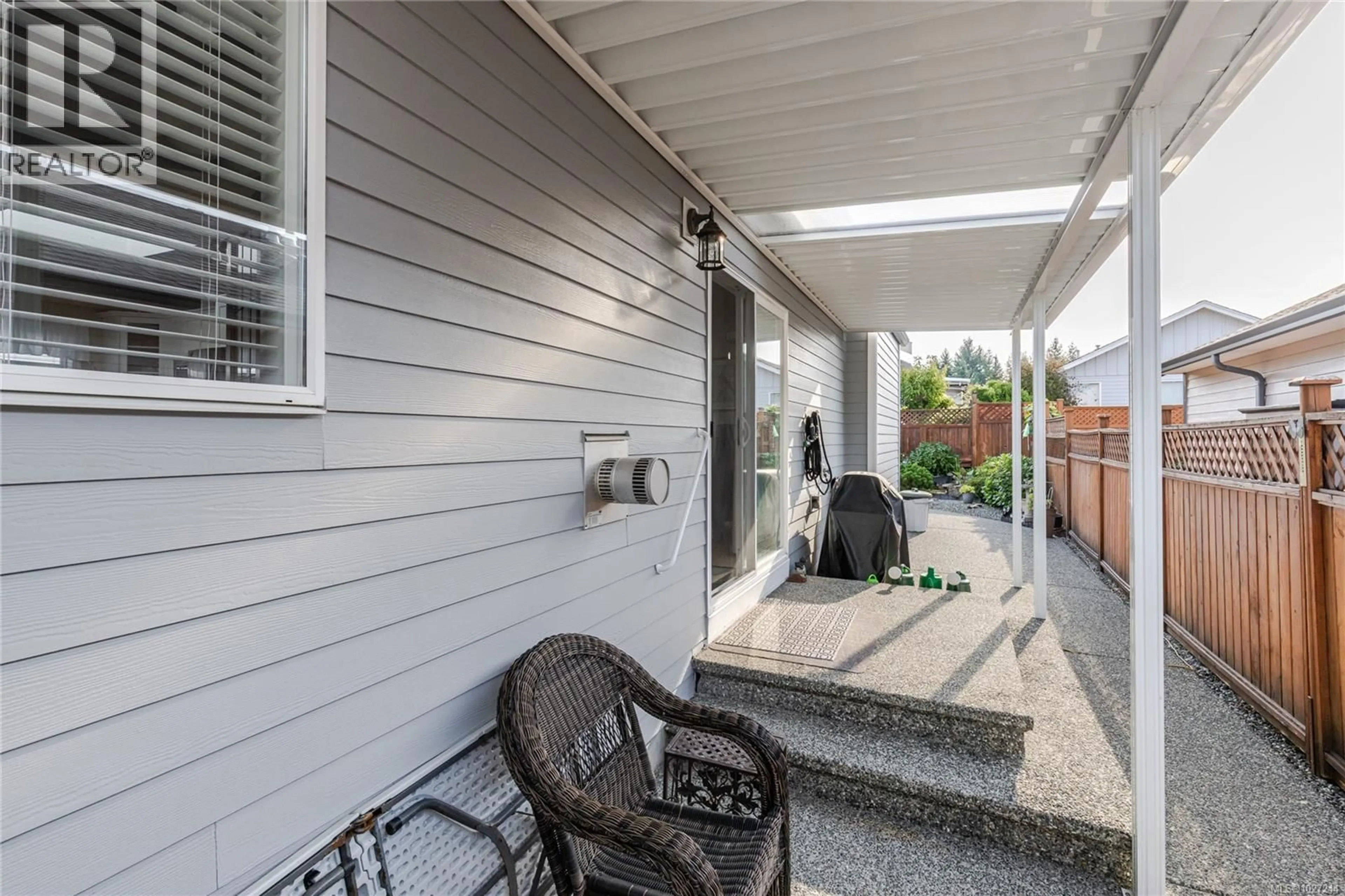Patio, street for 3866 MIMOSA DRIVE, Nanaimo British Columbia V9T6B8