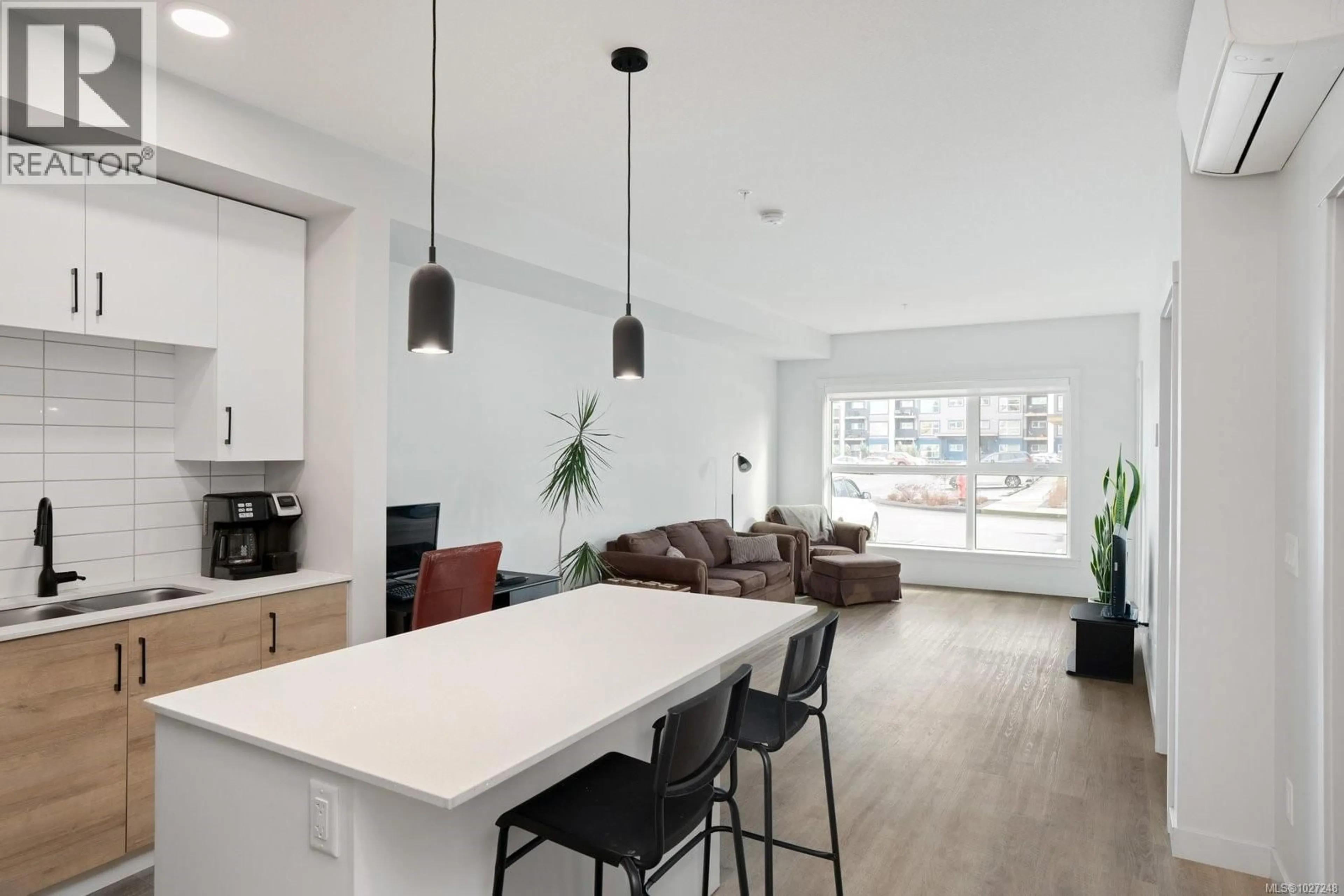 Open concept kitchen, unknown for 104 - 2461 GATEWAY ROAD, Langford British Columbia V9B6M6