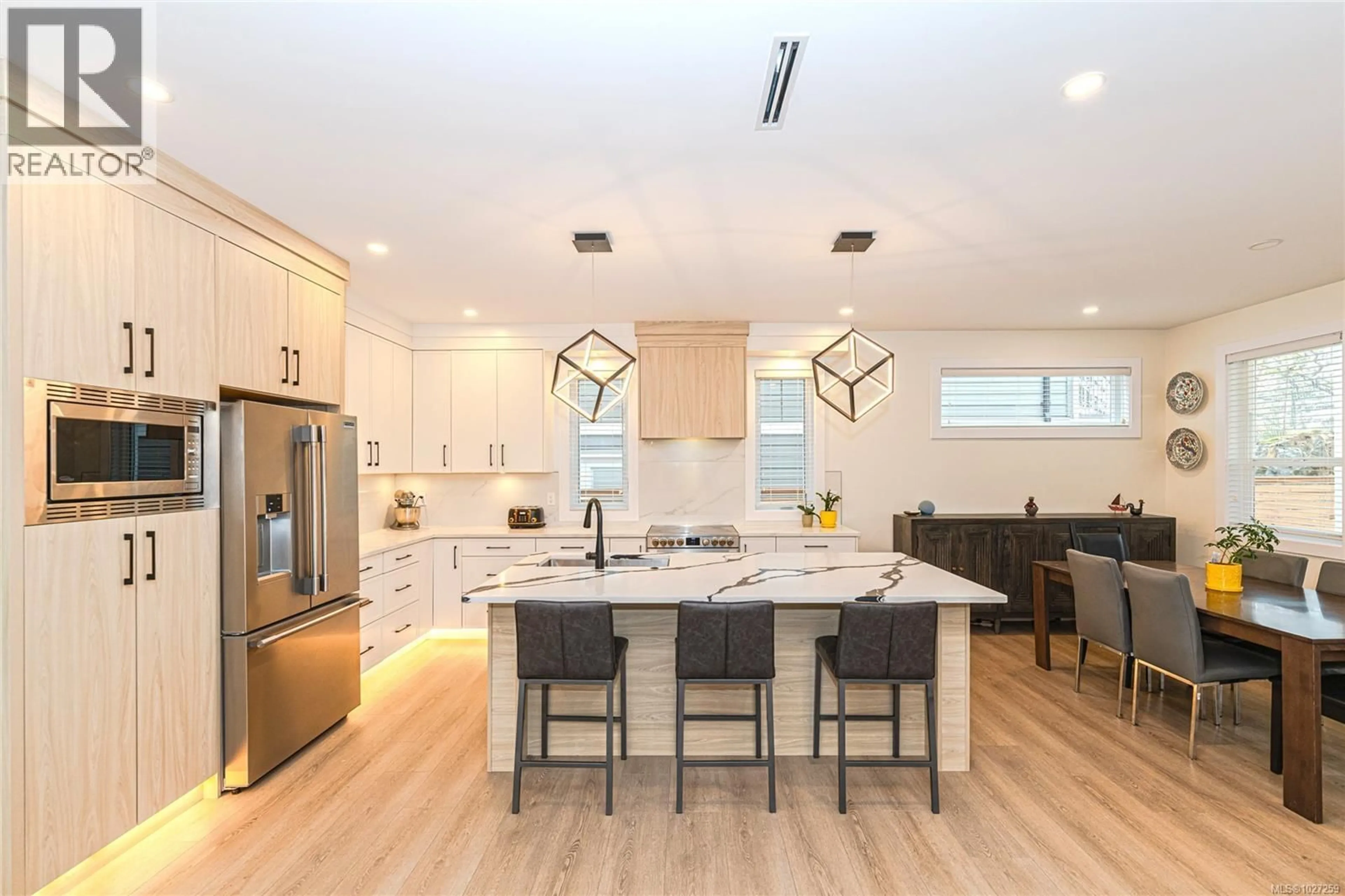 Open concept kitchen, unknown for 2367 SWALLOW PLACE, Langford British Columbia V9B6Y6