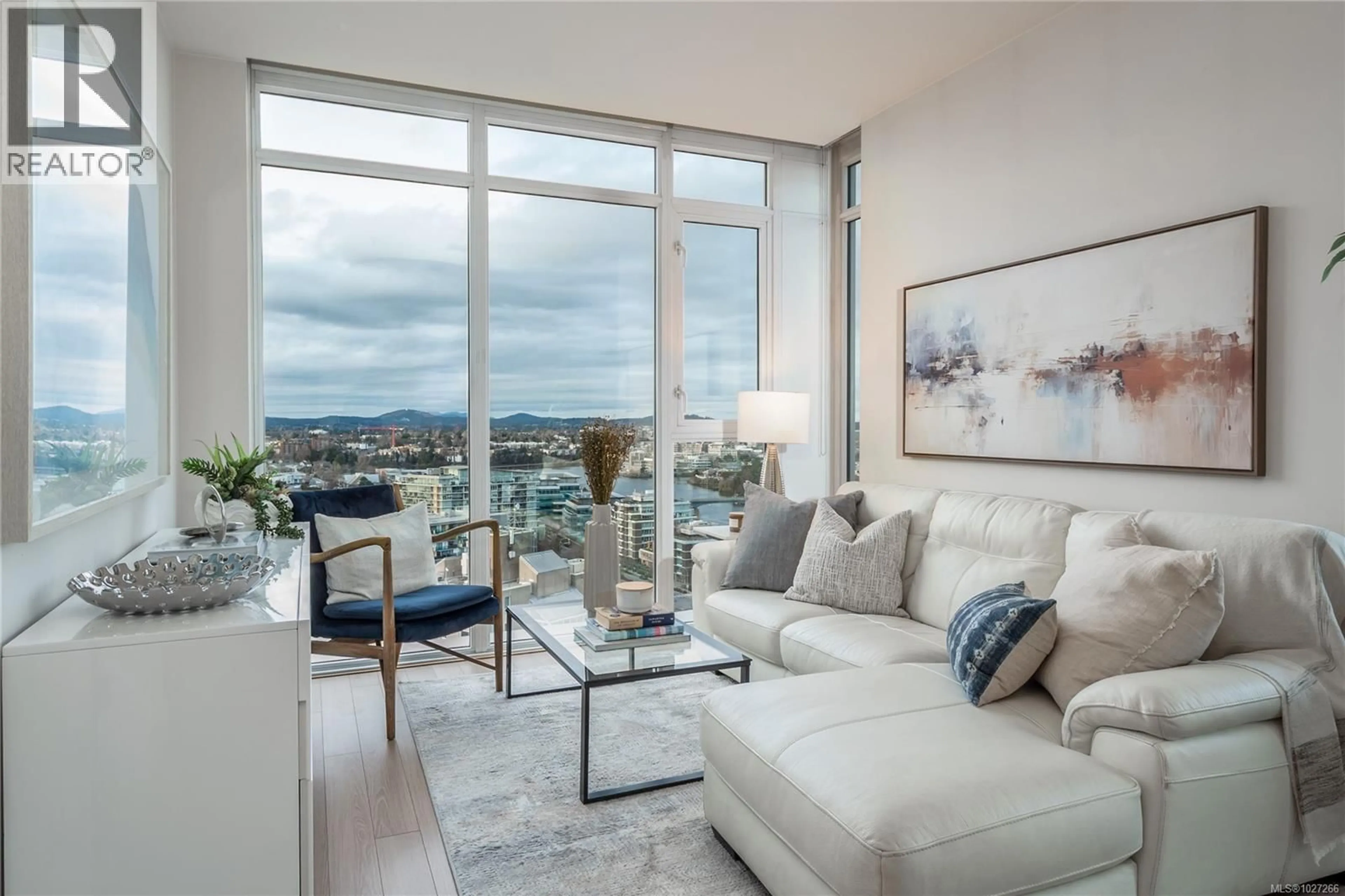 Living room with furniture, unknown for 1705 - 83 SAGHALIE ROAD, Victoria British Columbia V9A0E7