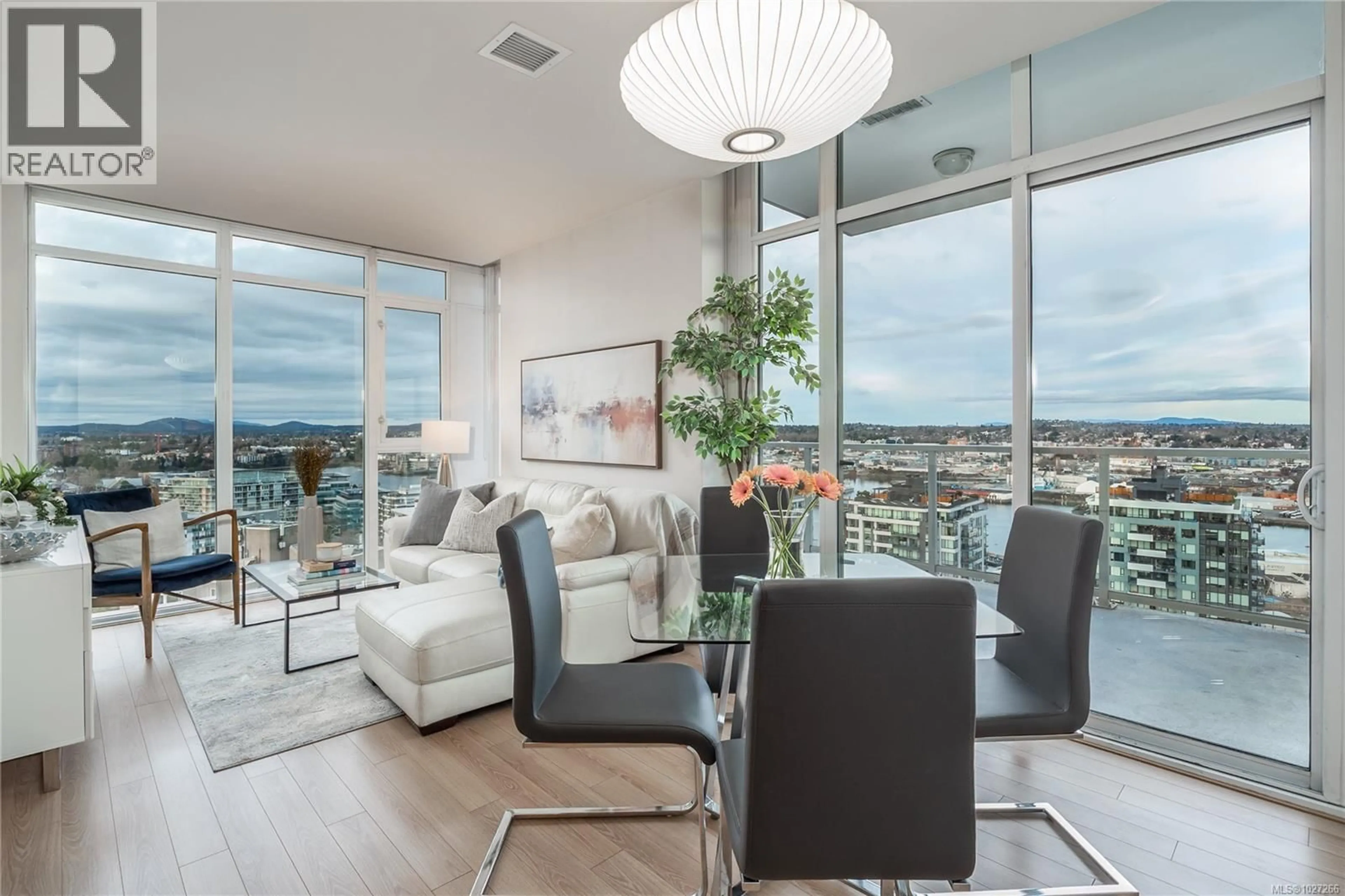 Living room with furniture, unknown for 1705 - 83 SAGHALIE ROAD, Victoria British Columbia V9A0E7