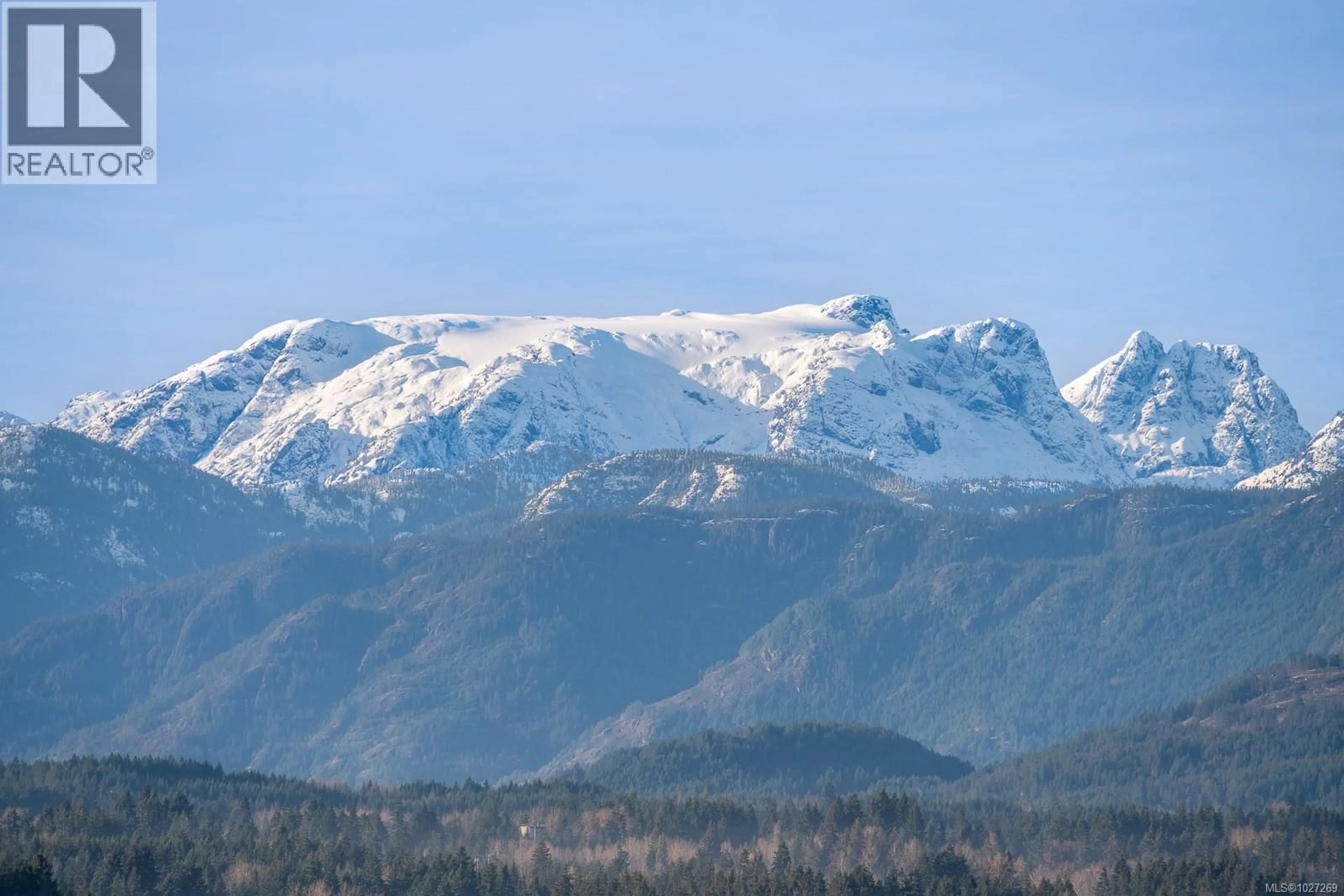 Blurry image for 1418 VALLEY VIEW DRIVE, Courtenay British Columbia V9N8T3