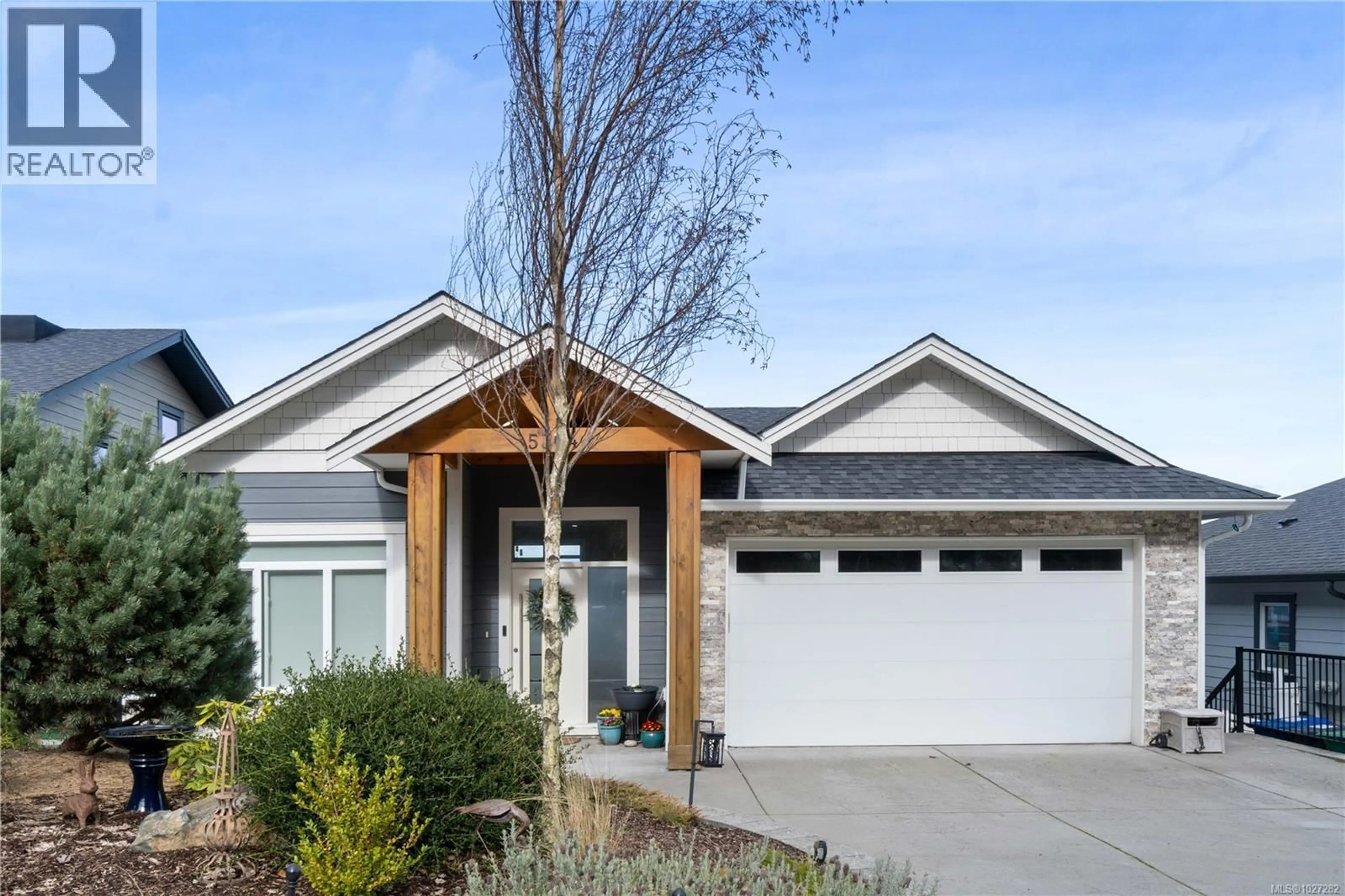 Home with vinyl exterior material, street for 5304 DEWAR ROAD, Nanaimo British Columbia V9T6T3