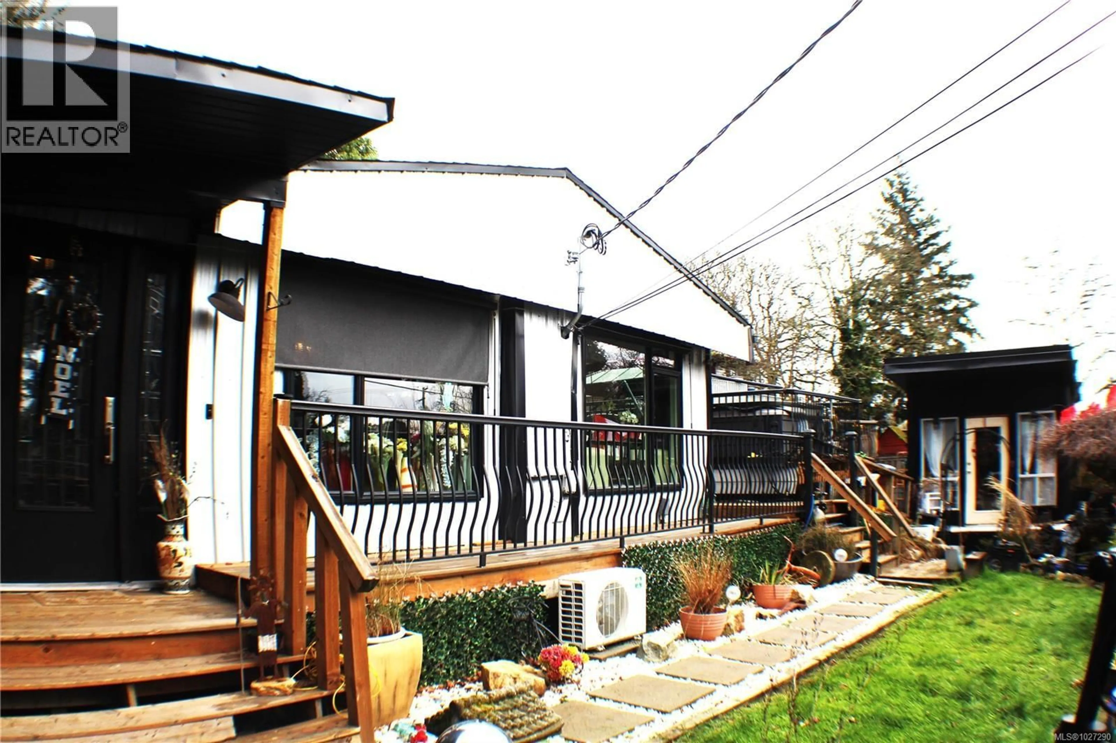 Patio, street for 1120 DONNA AVENUE, Langford British Columbia V9B2Z3