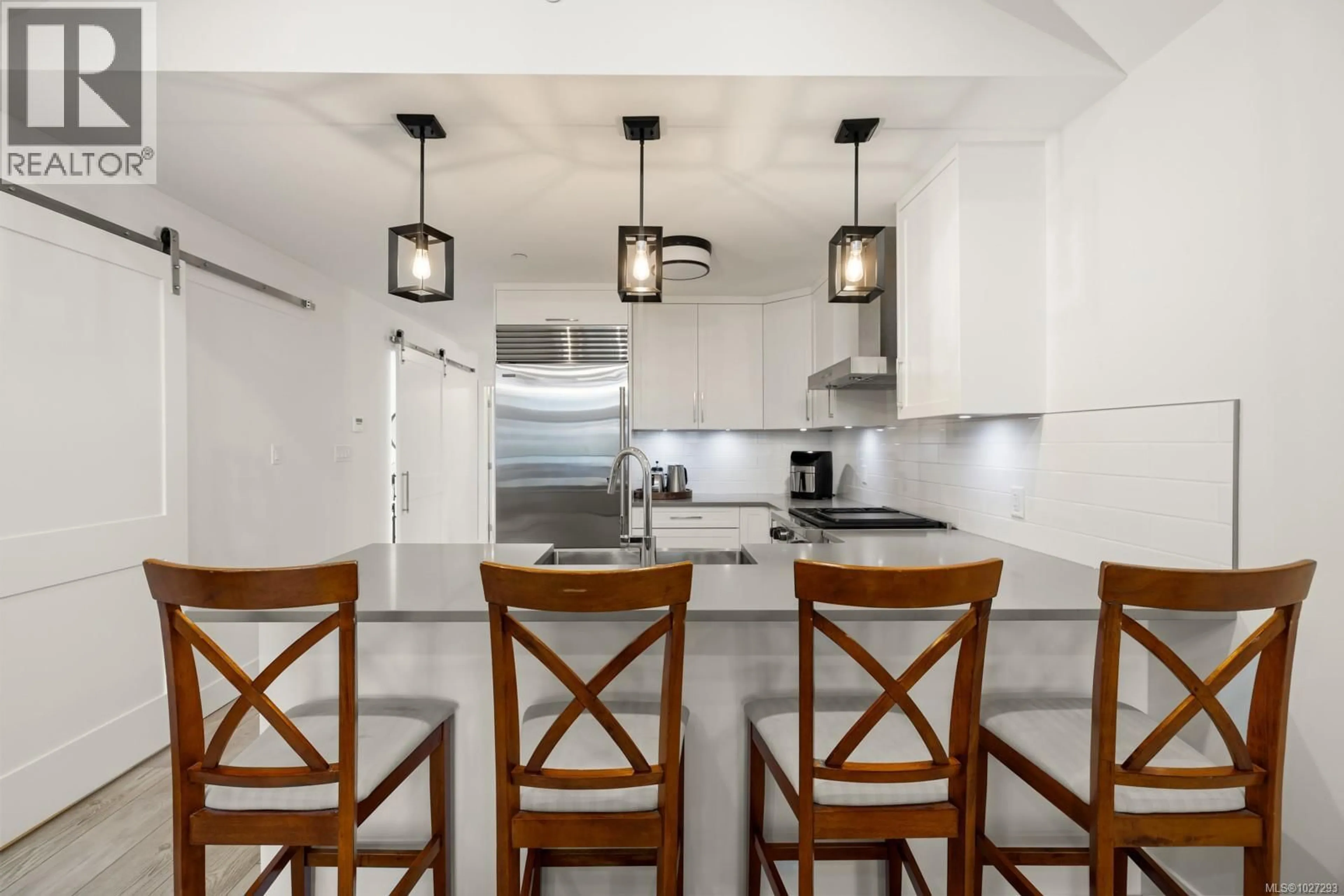 Open concept kitchen, ceramic/tile floor for 201 - 2045 COUNTRY CLUB WAY, Langford British Columbia V9B6R3